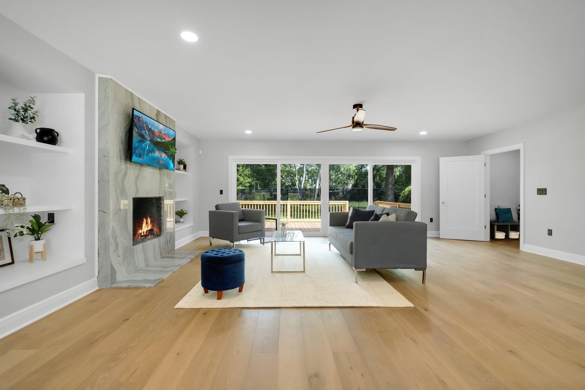 2084 Trescott Drive