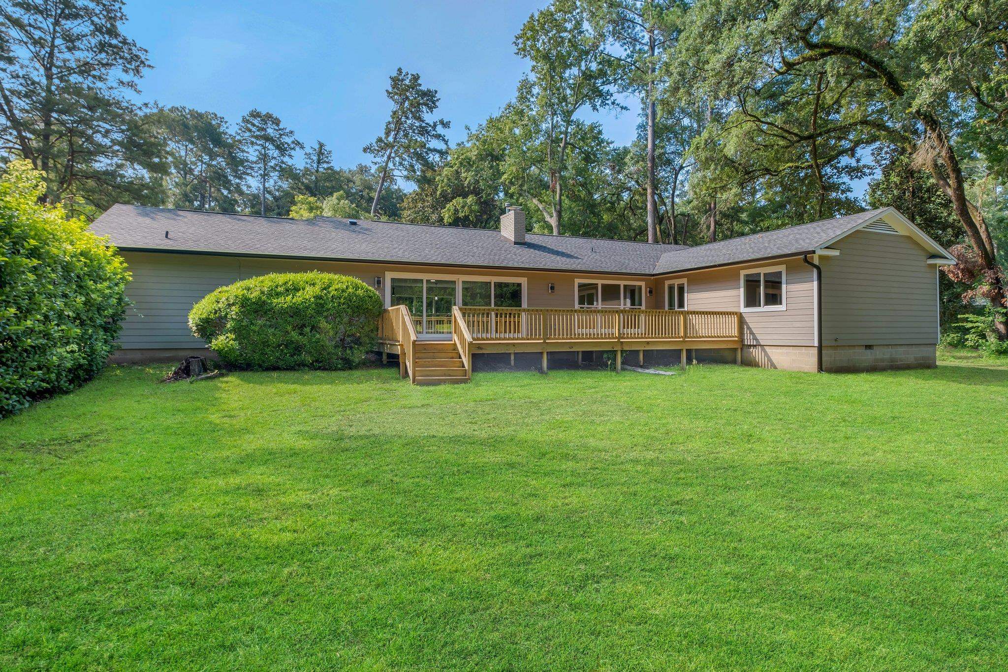 2084 Trescott Drive