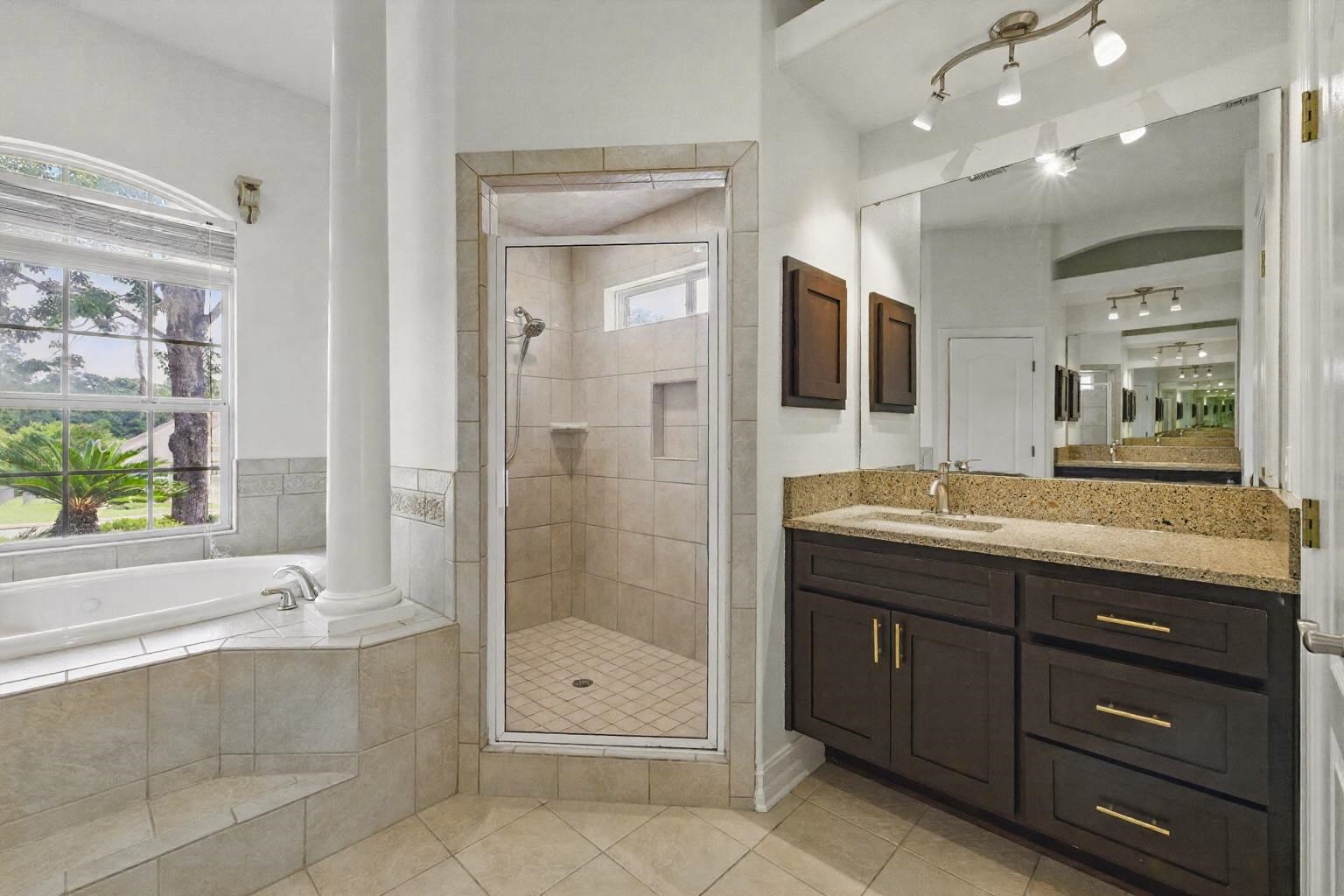9227 Shoal Creek Drive