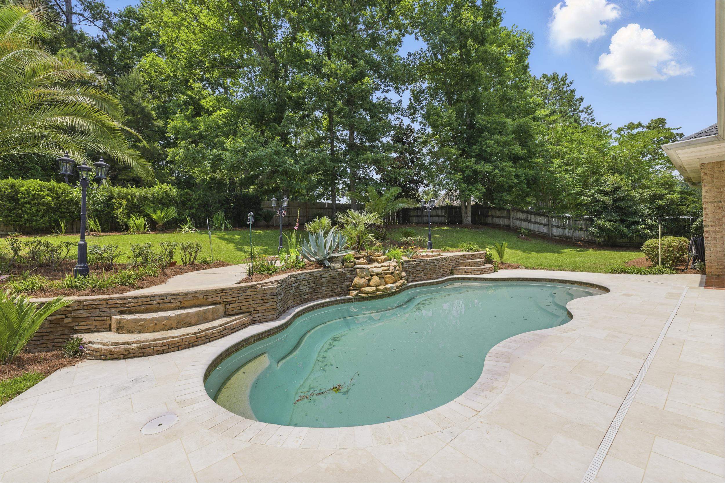 9227 Shoal Creek Drive