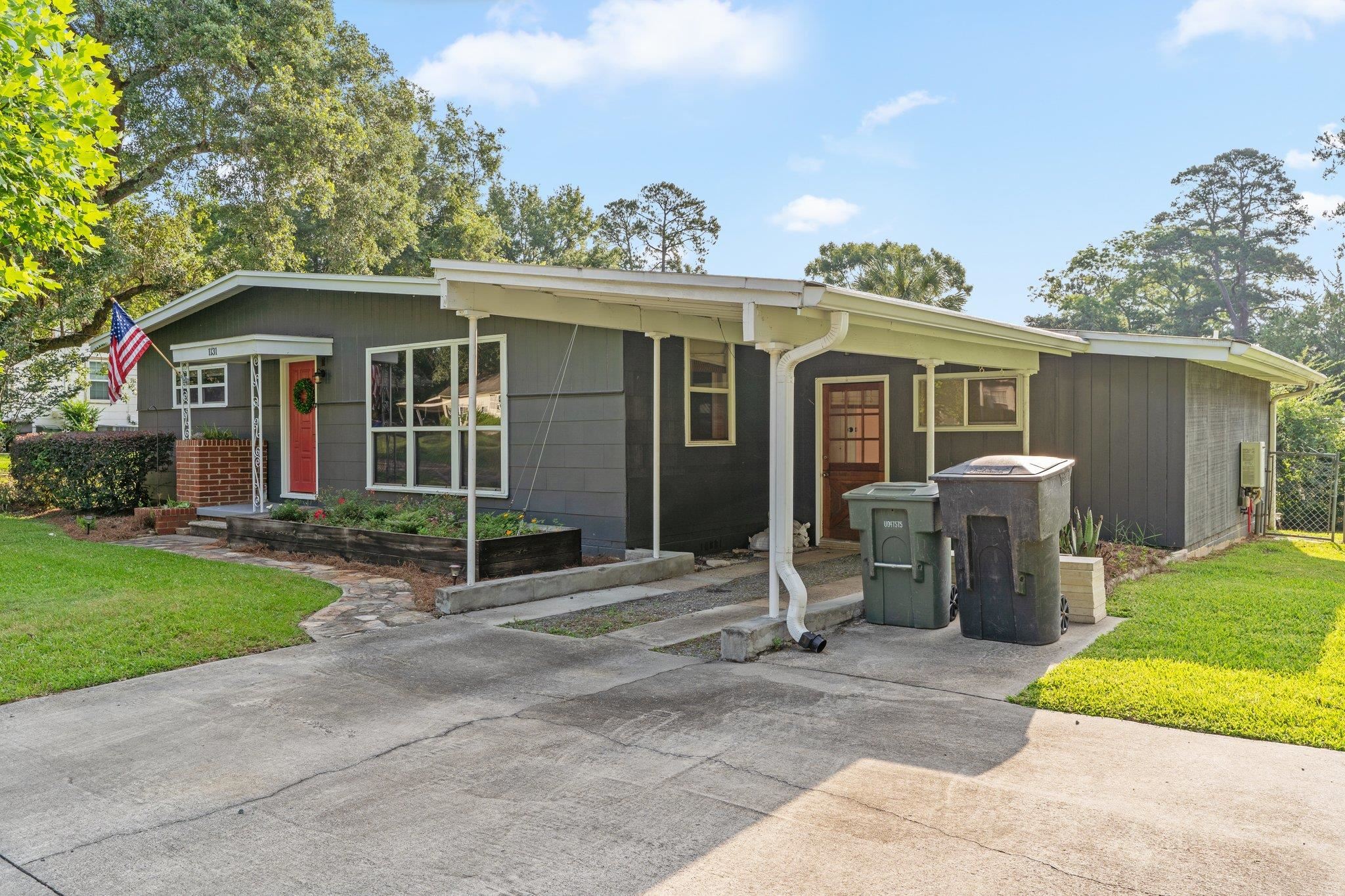 1131 Spottswood Drive