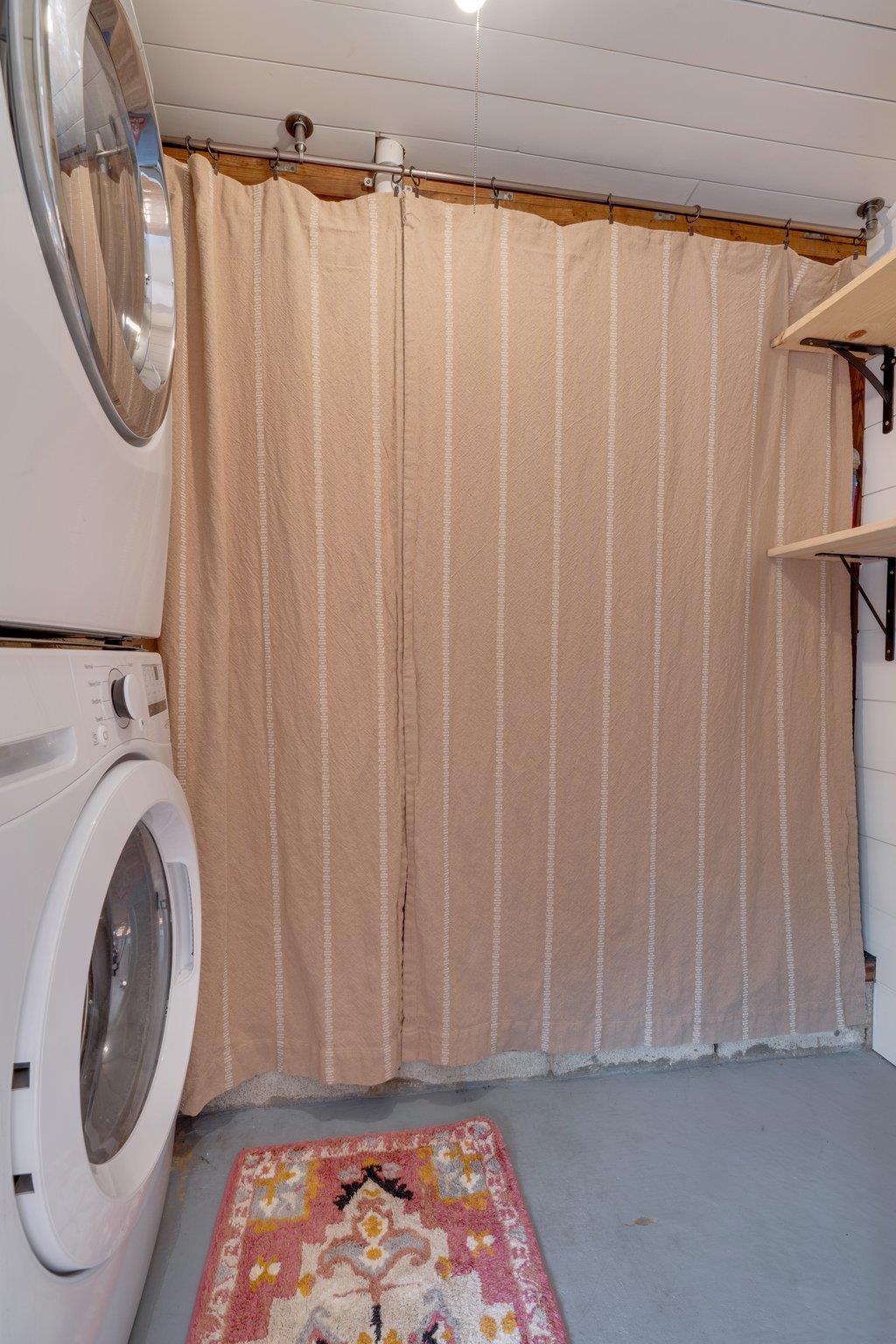 1131 Spottswood Drive