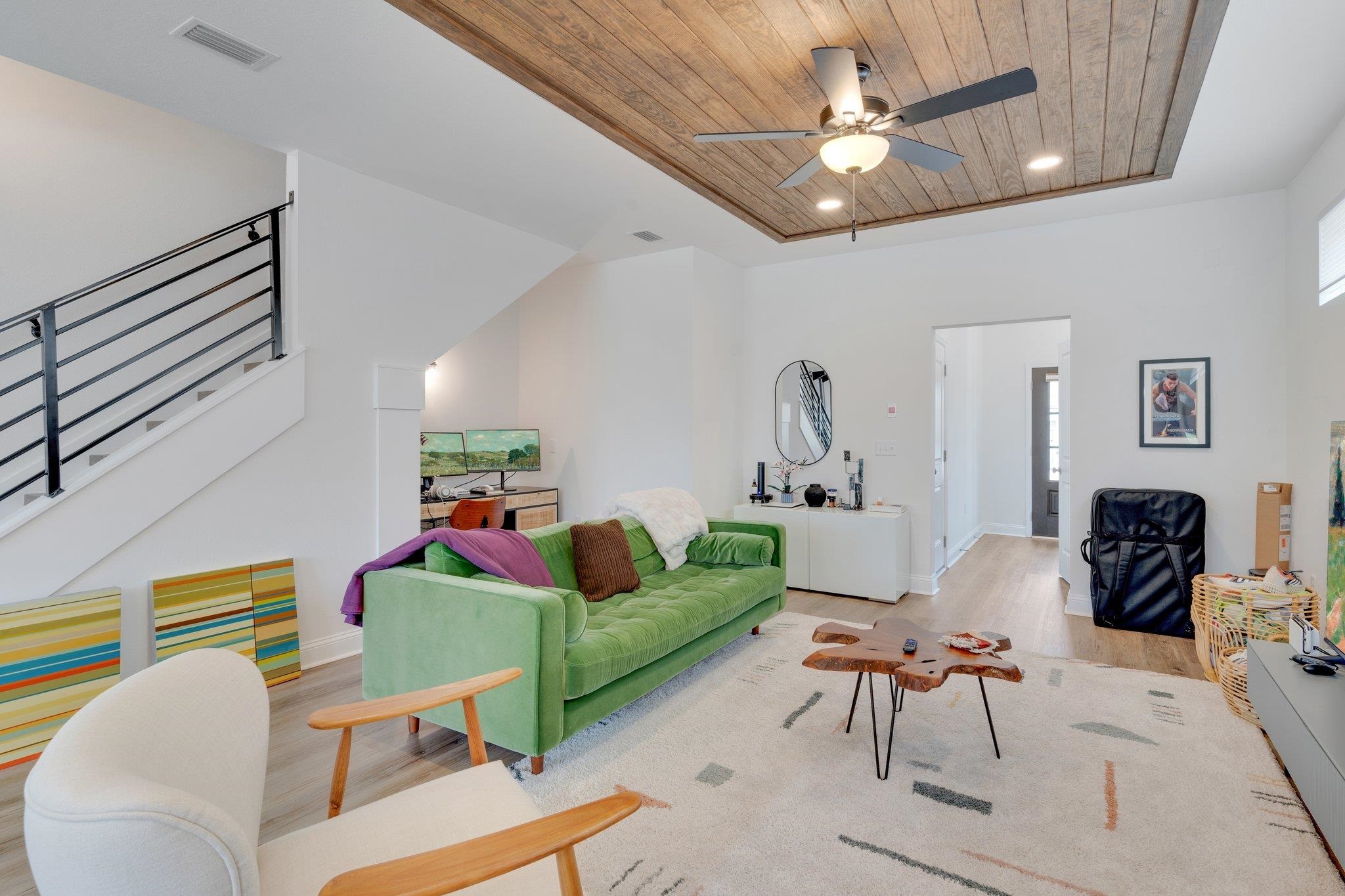 5631 Fletcher Oaks Drive