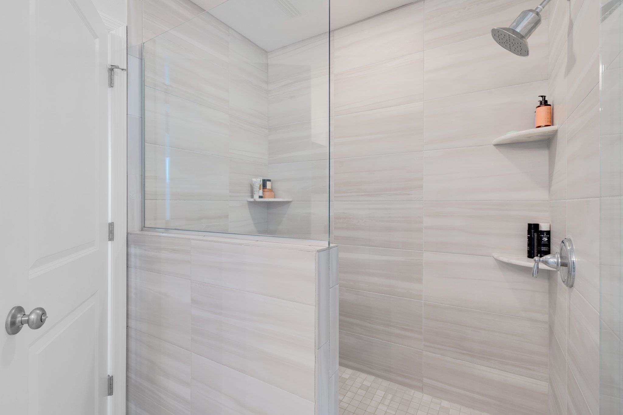 5631 Fletcher Oaks Drive