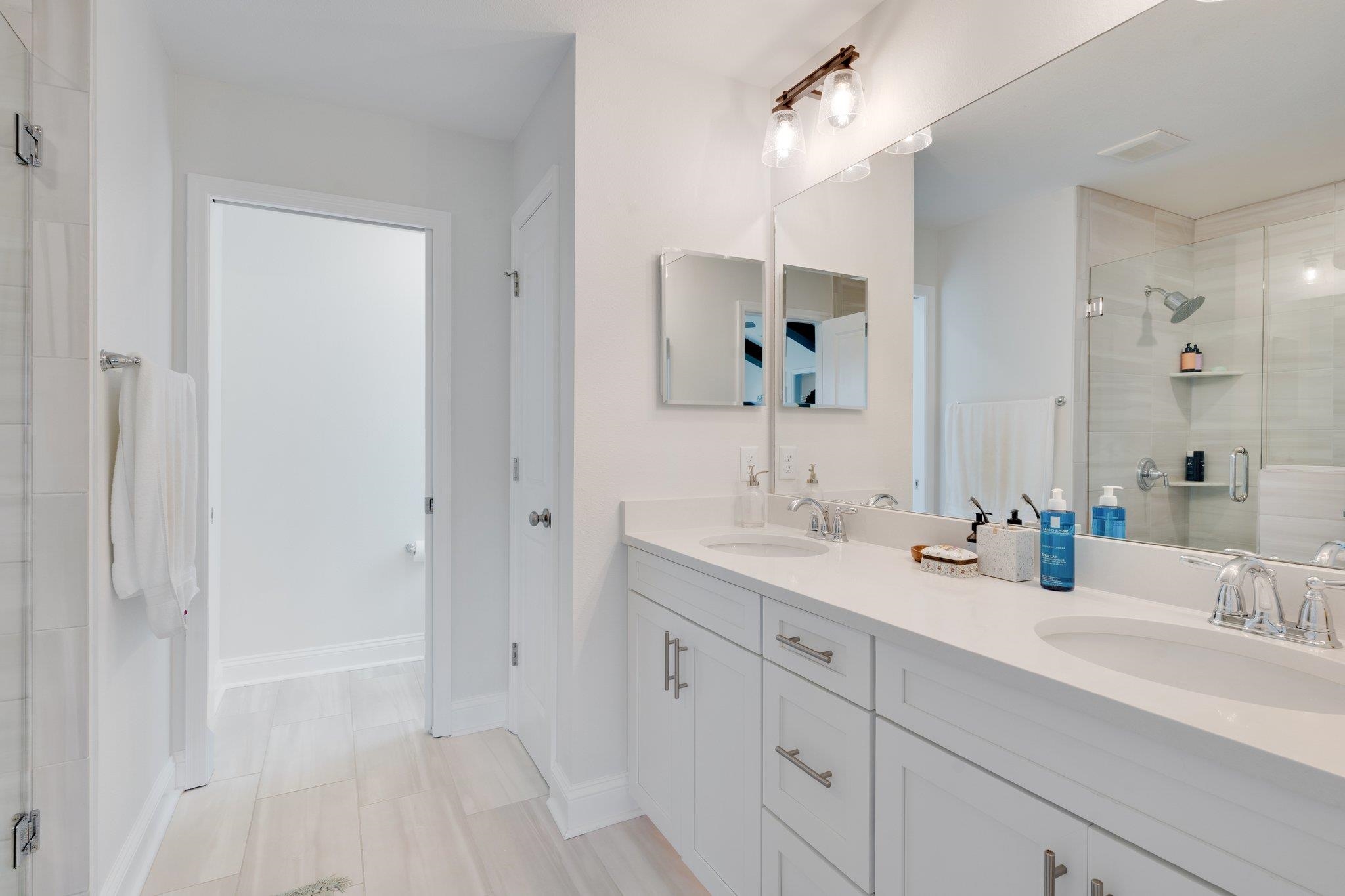 5631 Fletcher Oaks Drive