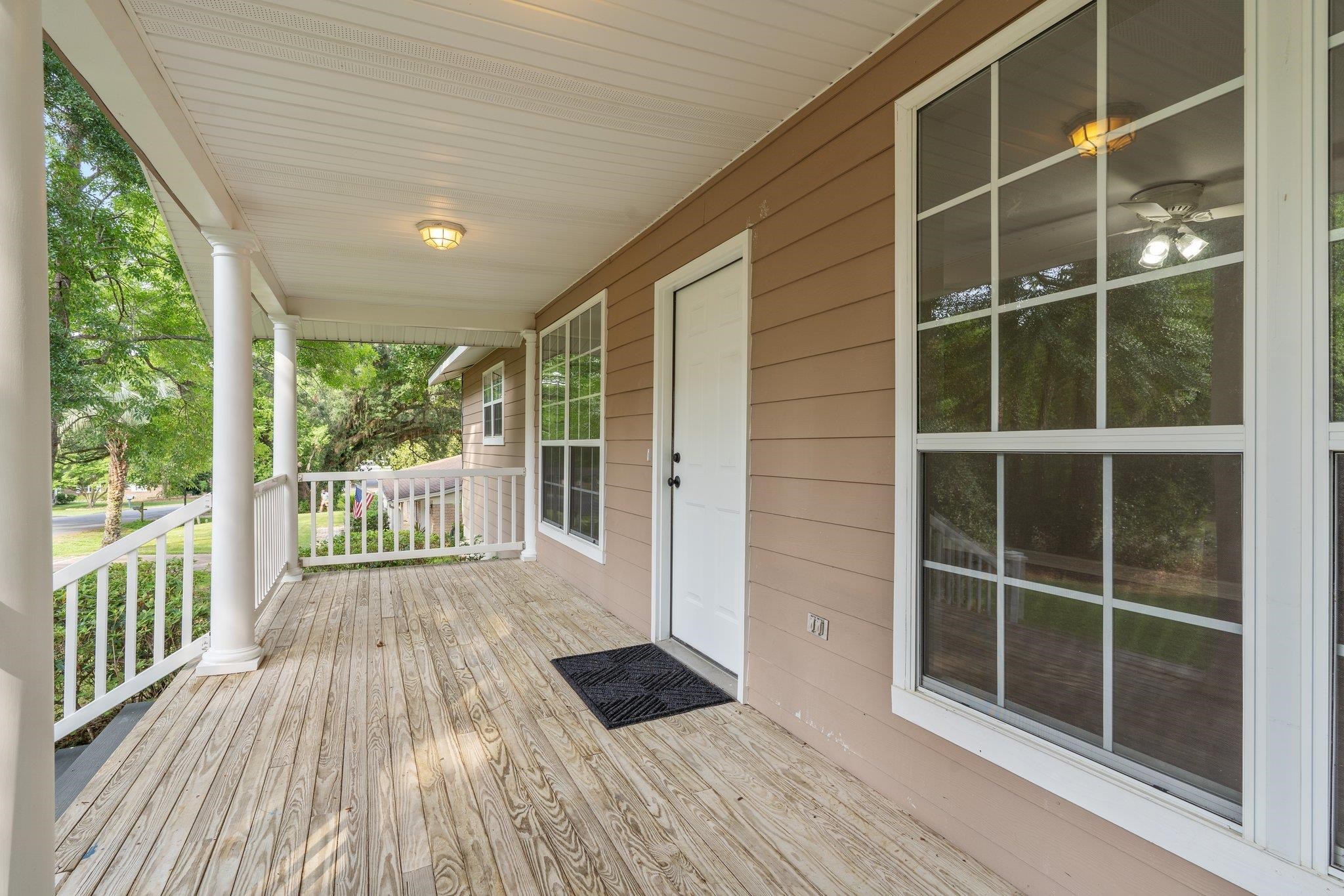 2103 Queenswood Drive