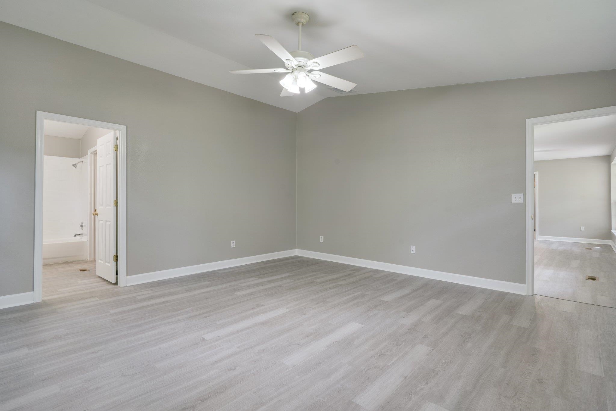 2103 Queenswood Drive