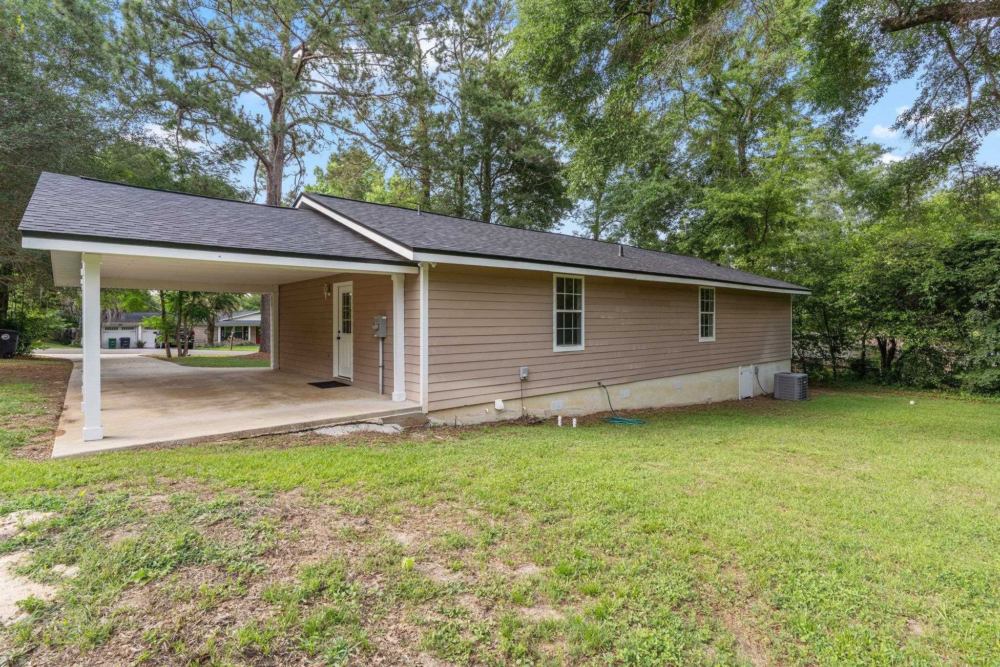 2103 Queenswood Drive