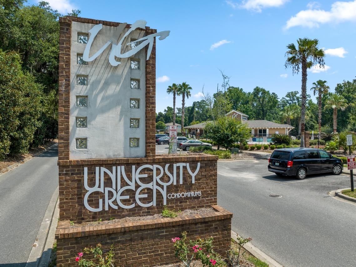 1964 Greencastle Lane Unit: 701