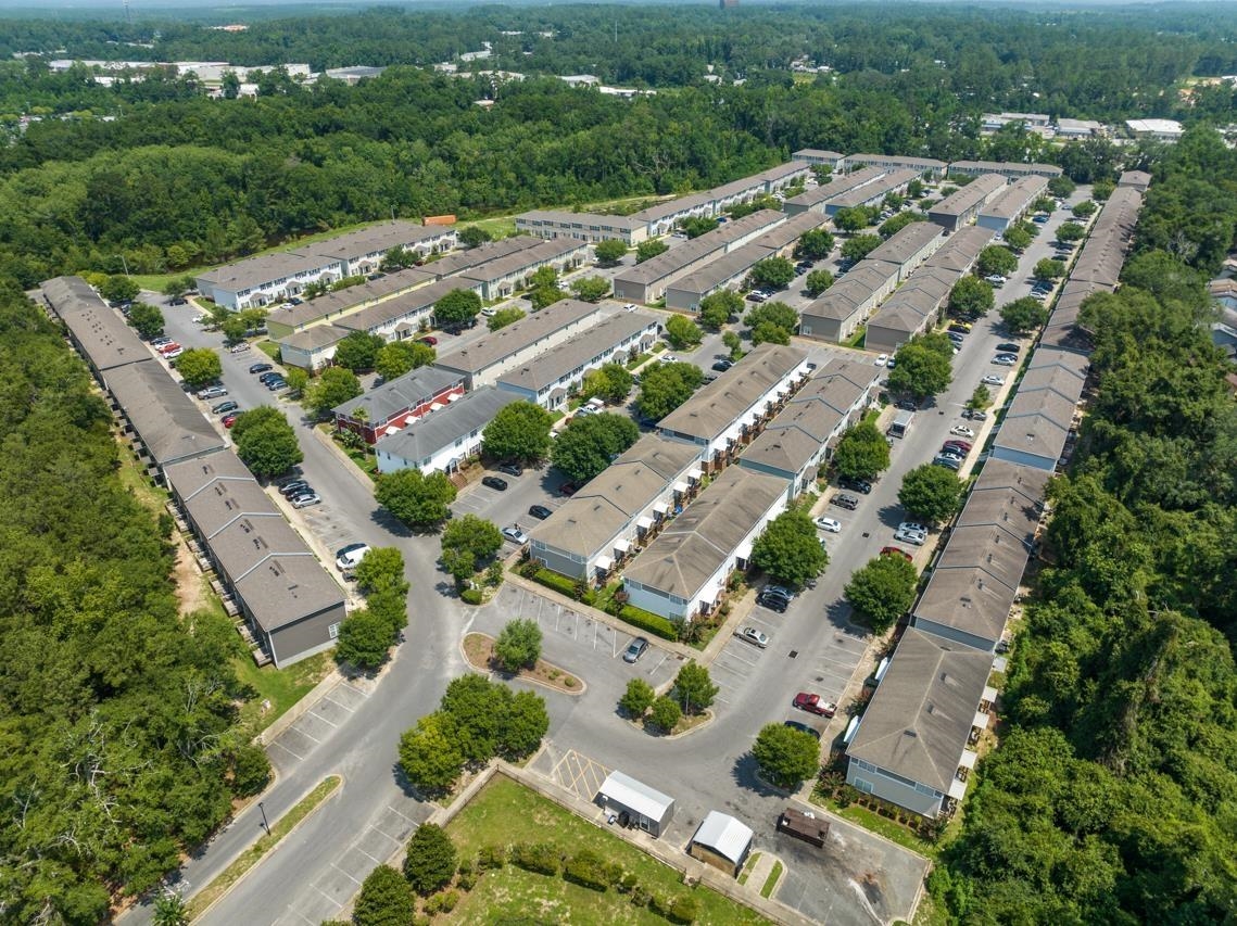 1966 Greencastle Lane Unit: 702