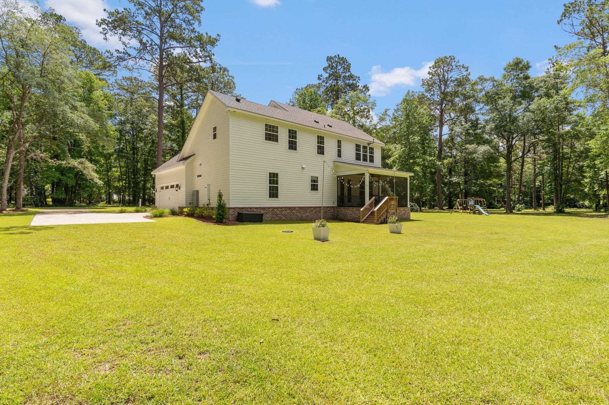 9270 Carr Lane Aerie
