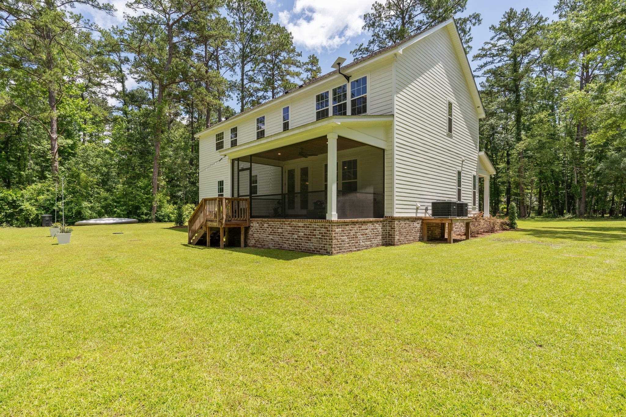 9270 Carr Lane Aerie