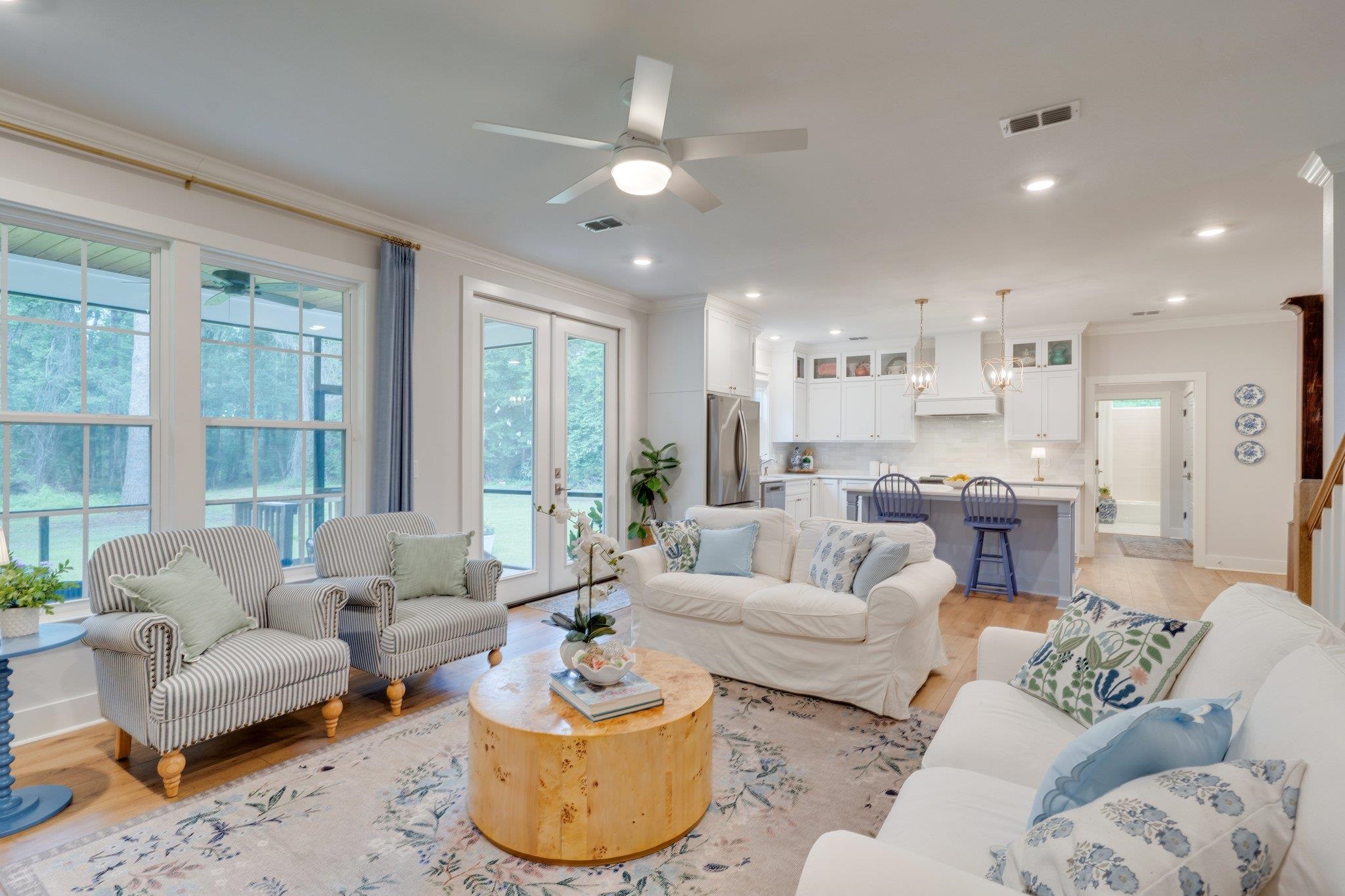 9270 Carr Lane Aerie