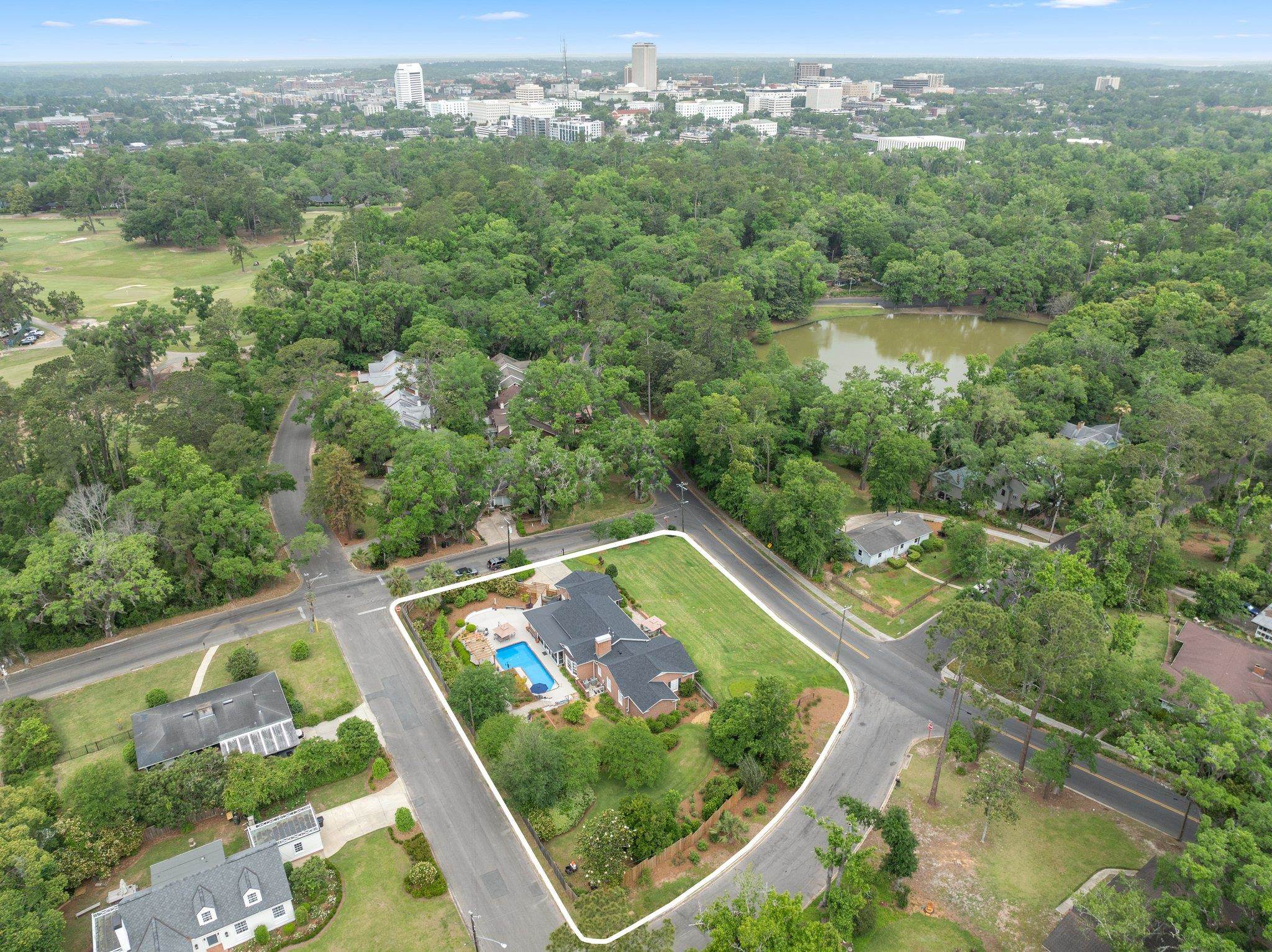 909 Circle Drive