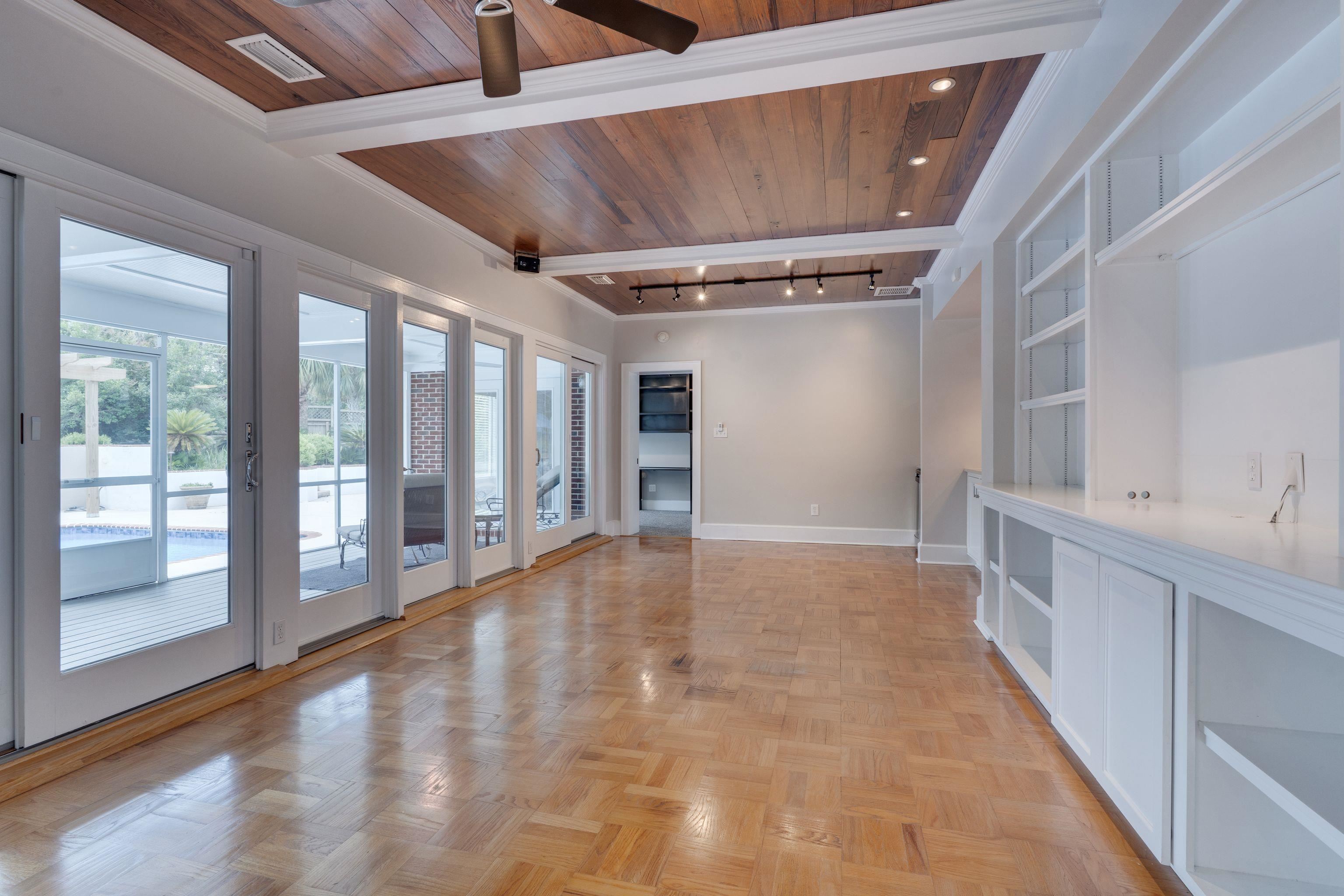 909 Circle Drive