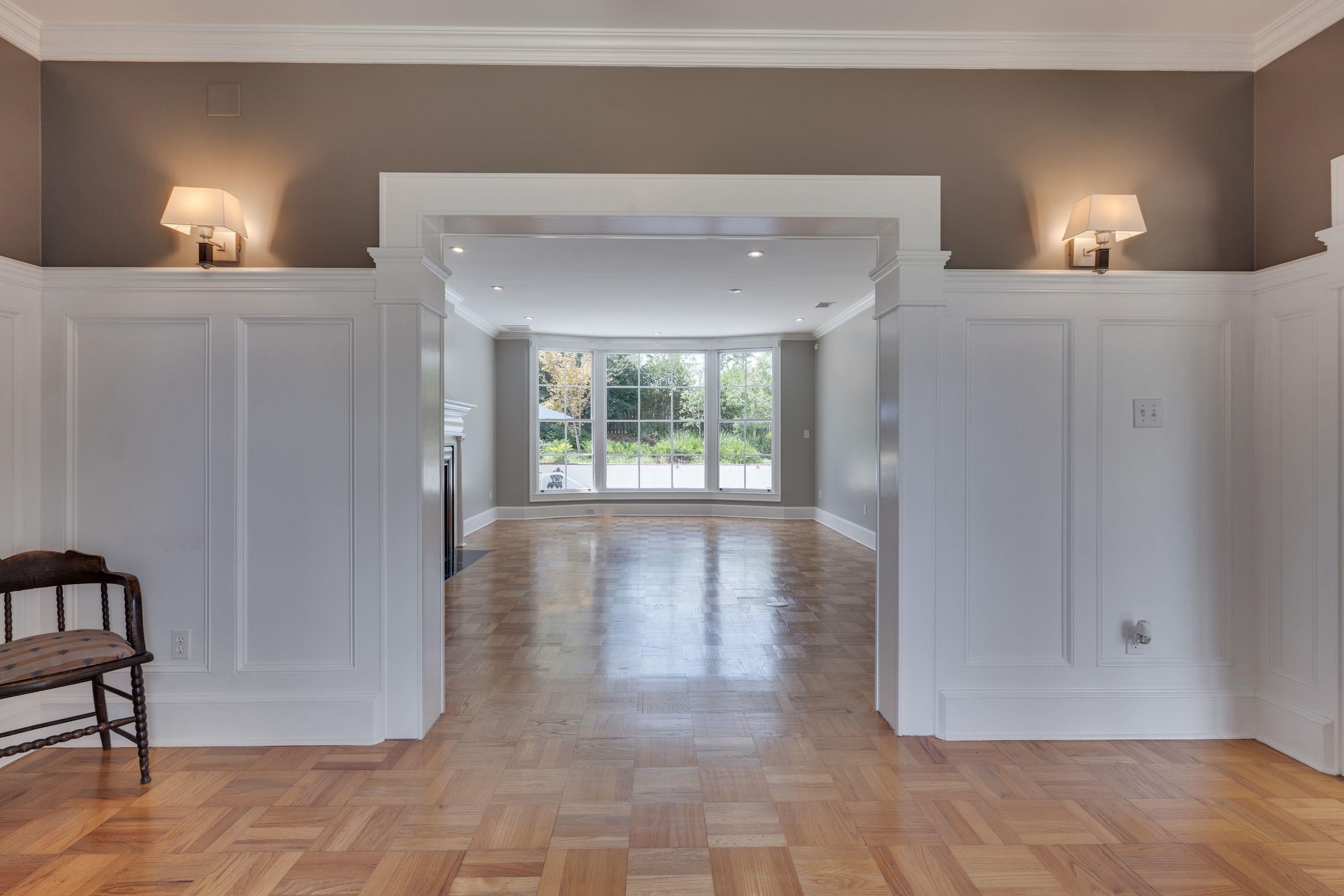 909 Circle Drive
