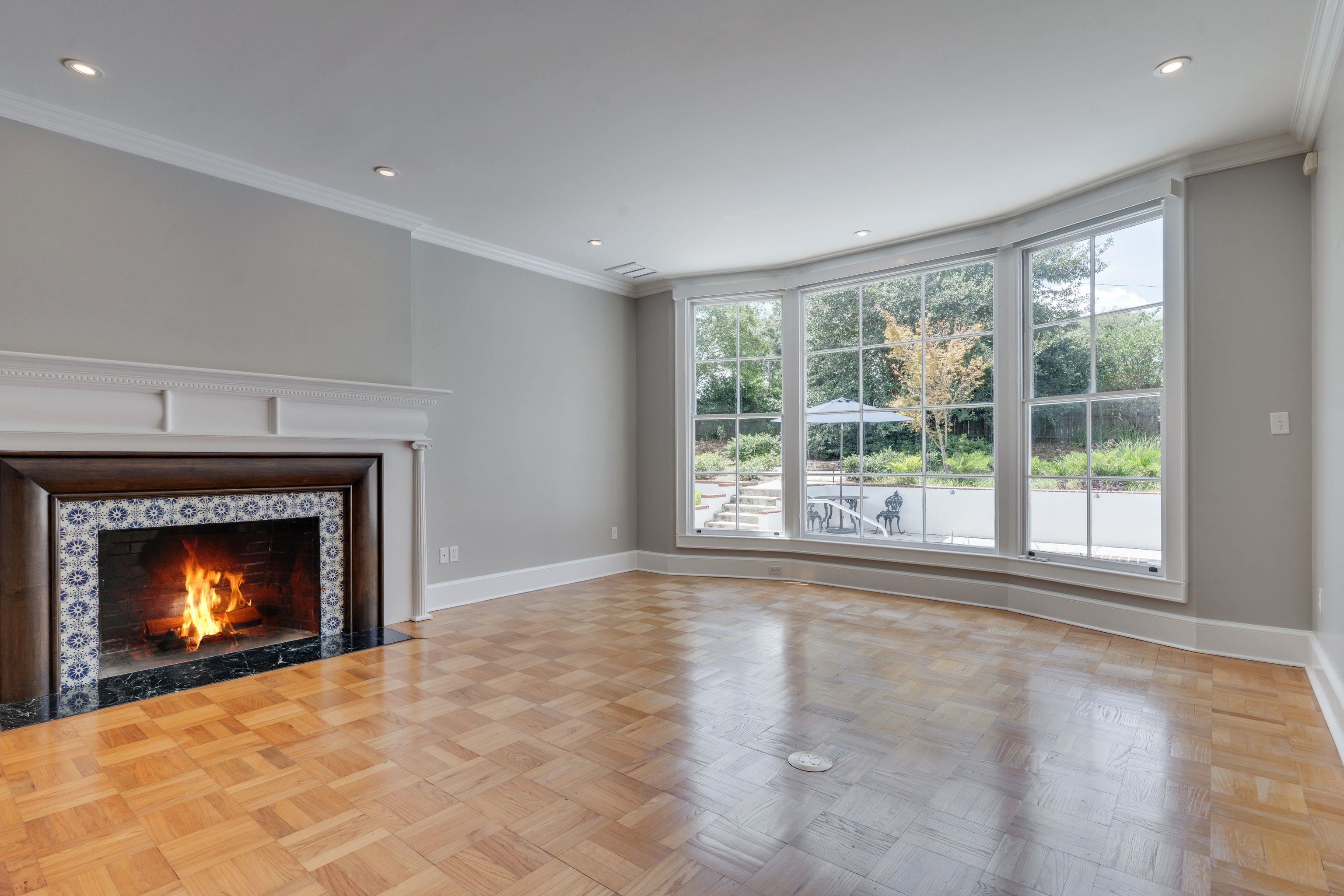 909 Circle Drive