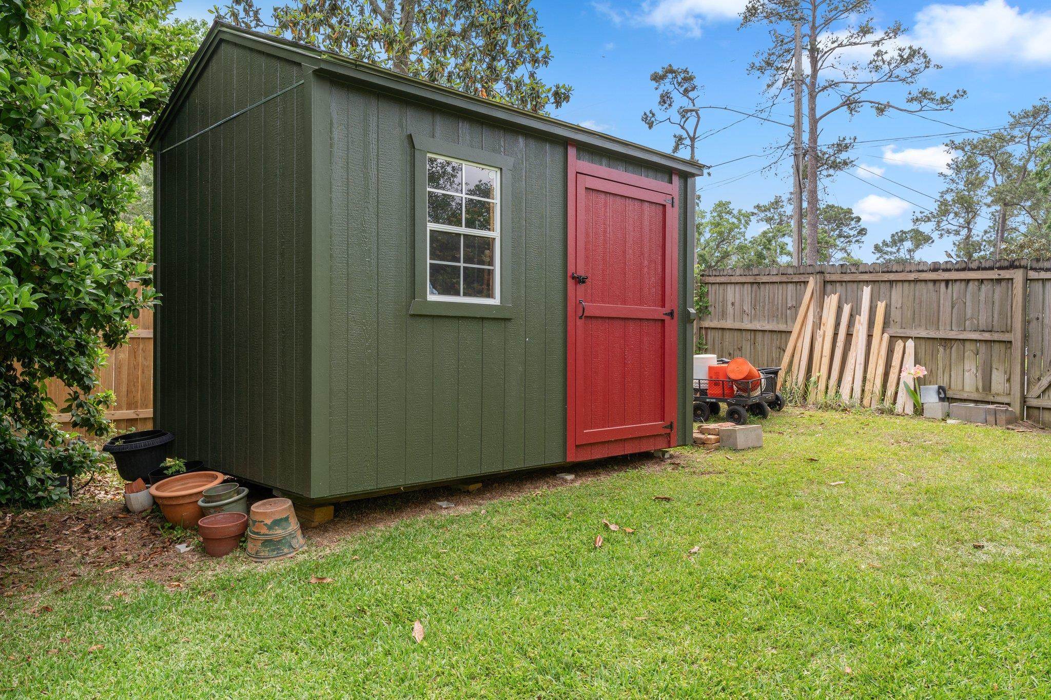 909 Circle Drive