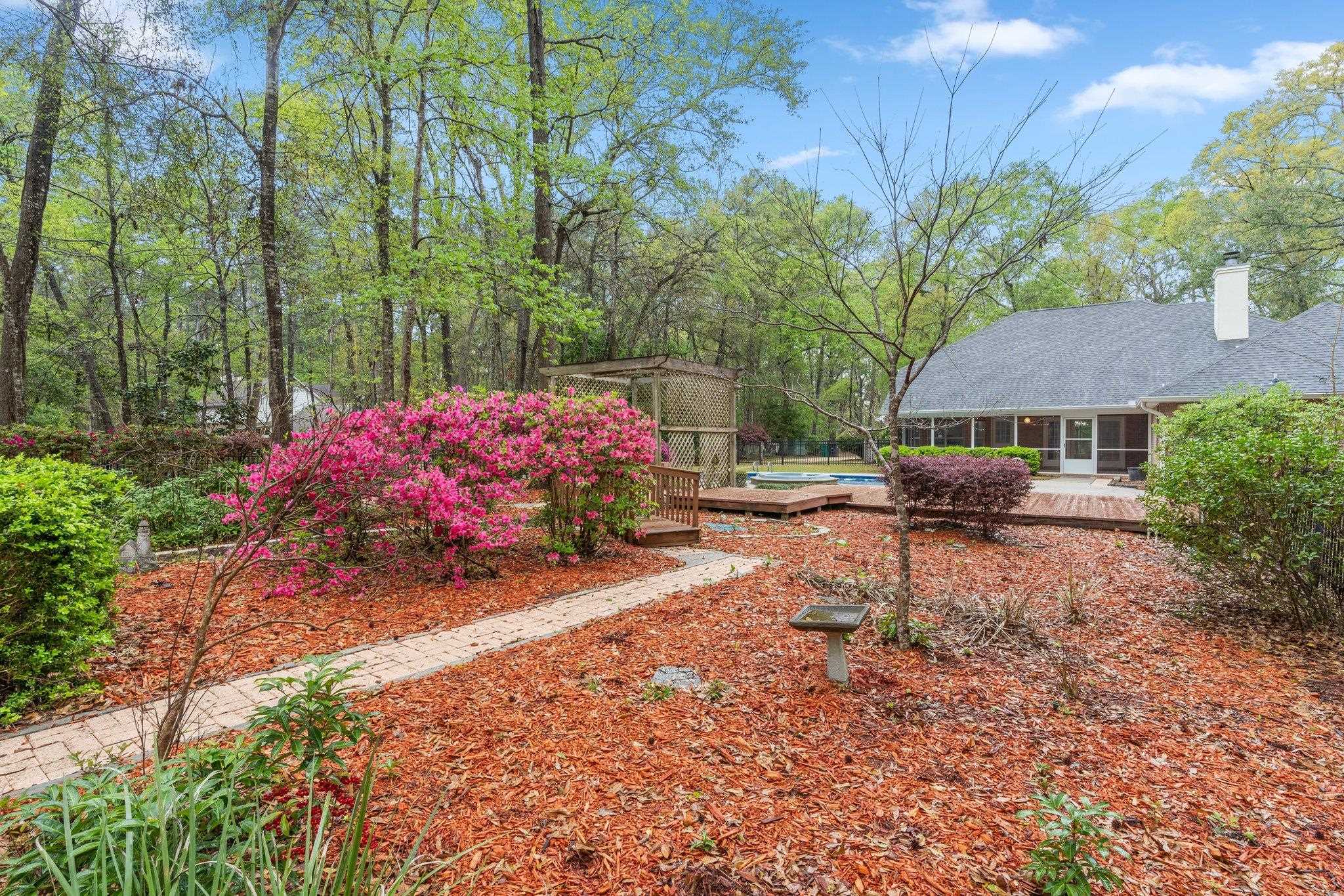 2211 Ten Oaks Drive