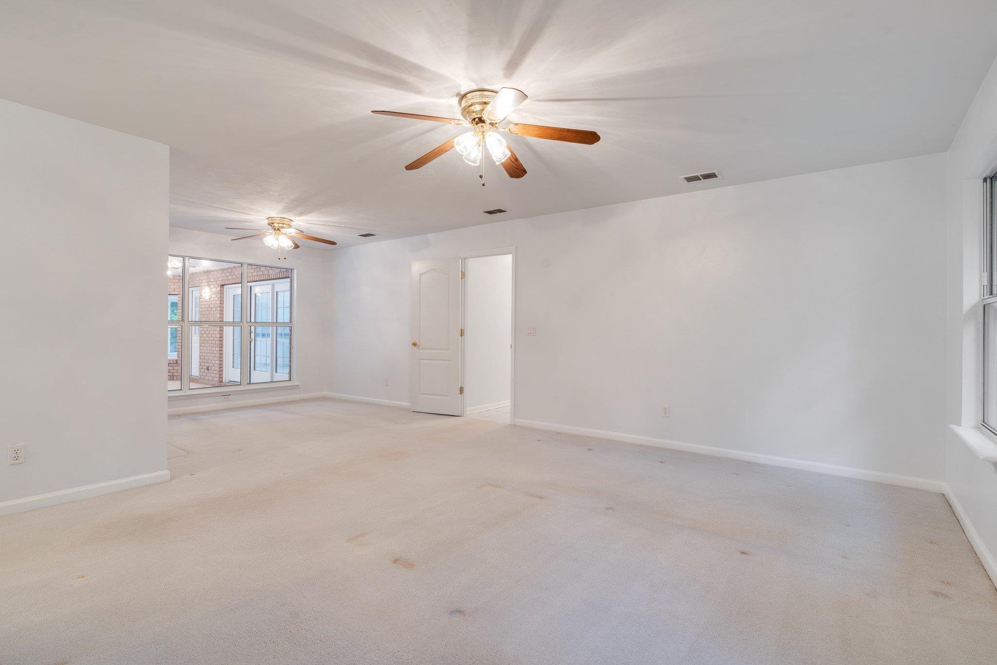 2211 Ten Oaks Drive