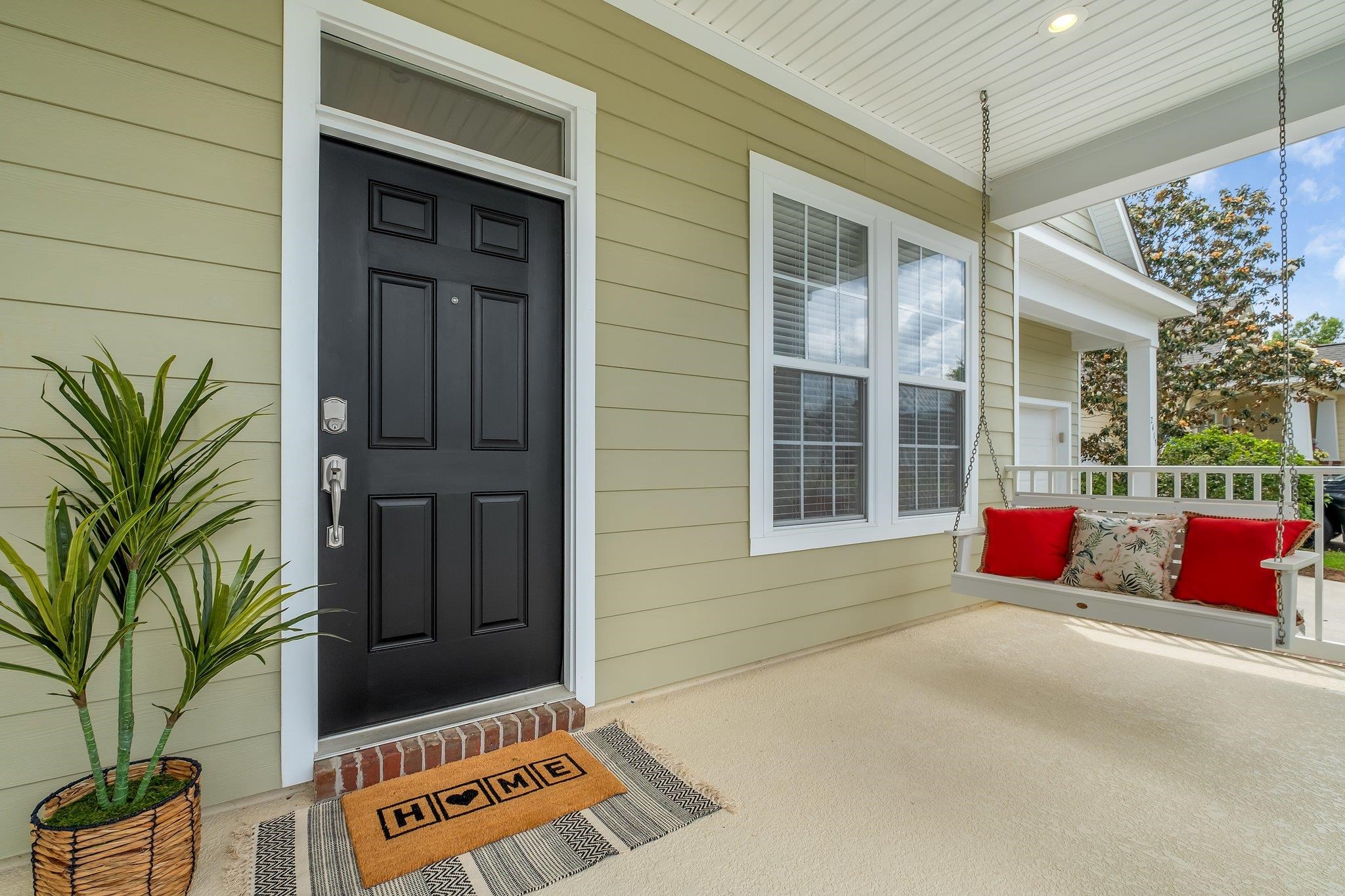 2413 Goldenrod Way