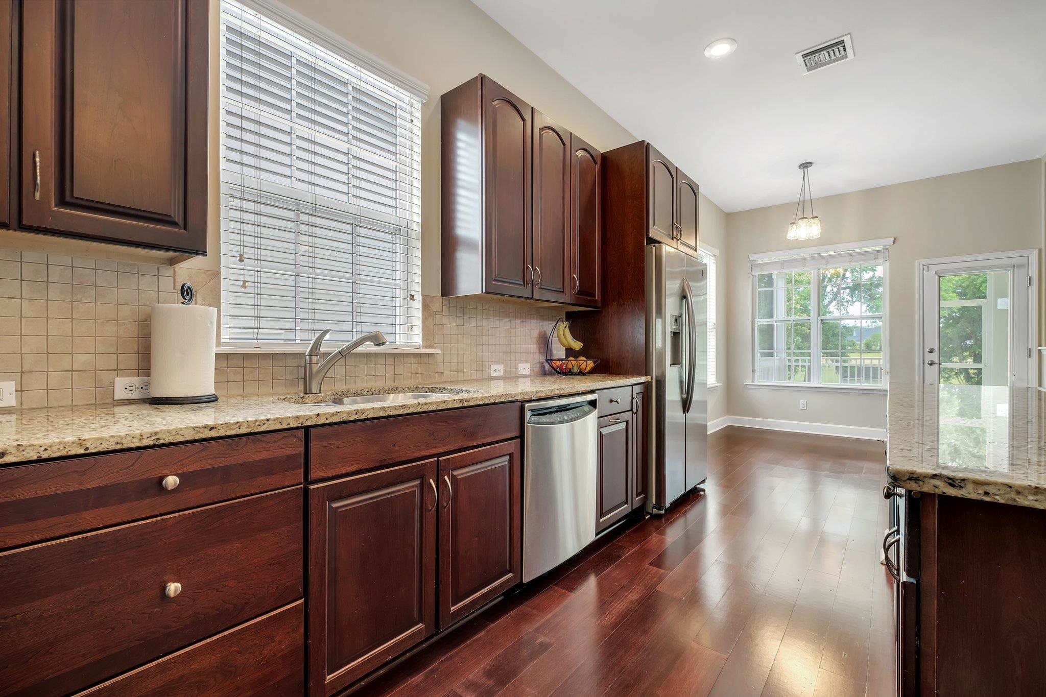 2413 Goldenrod Way
