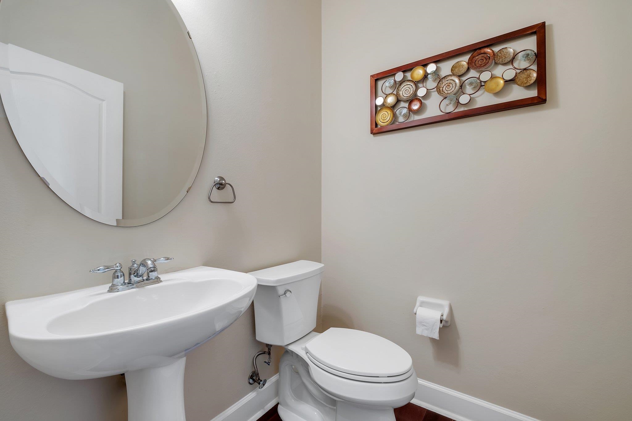 2413 Goldenrod Way