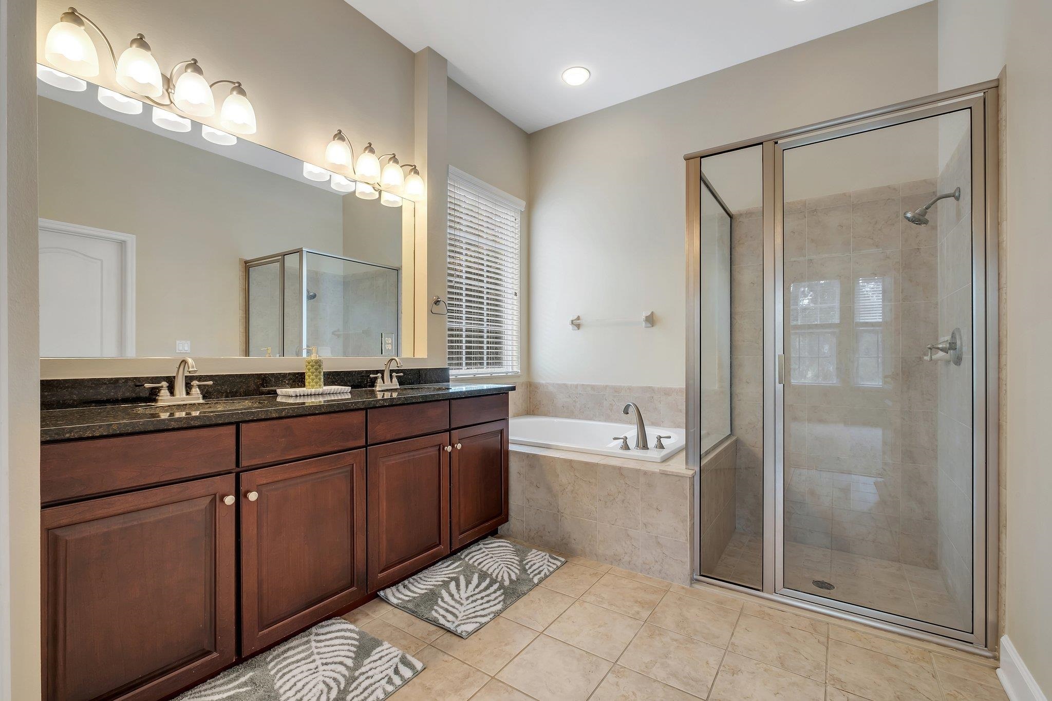 2413 Goldenrod Way