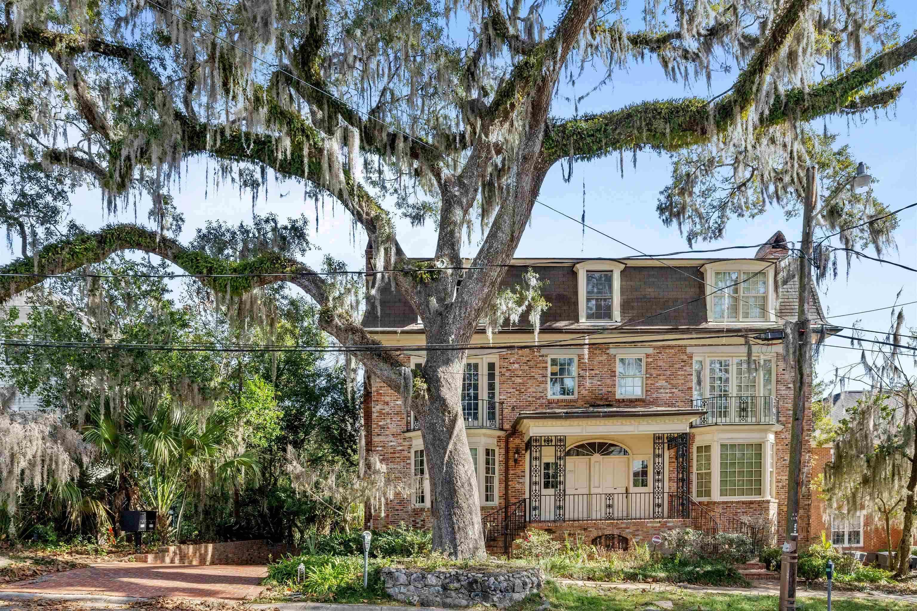 111-B S Gadsden Street Unit: 2