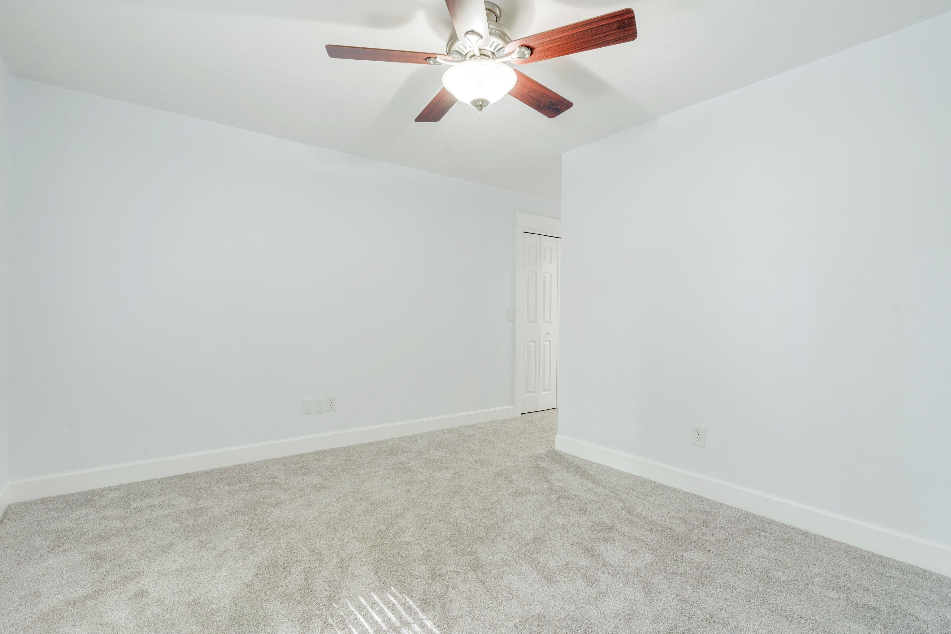 3585 Gardenview Way