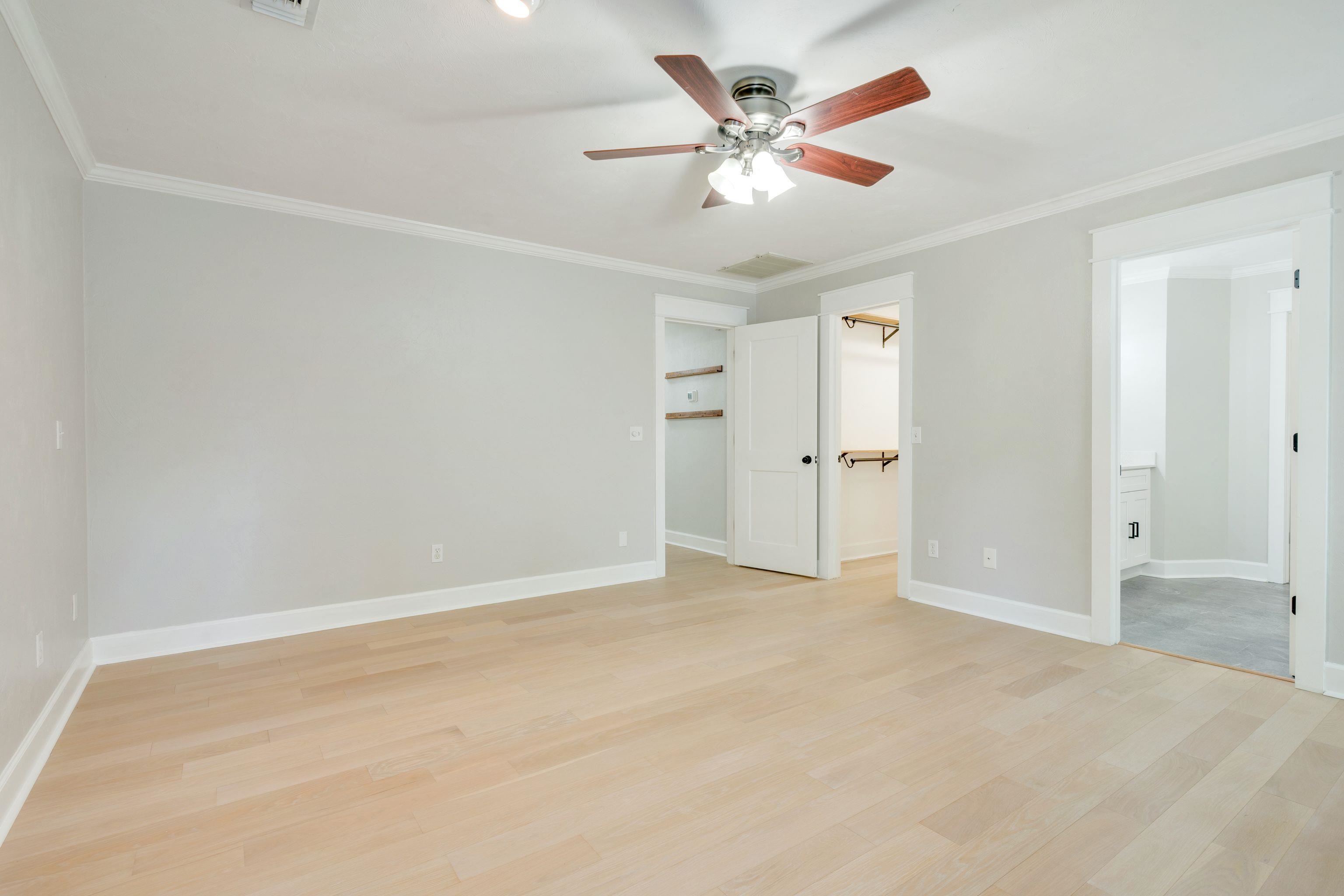 3585 Gardenview Way
