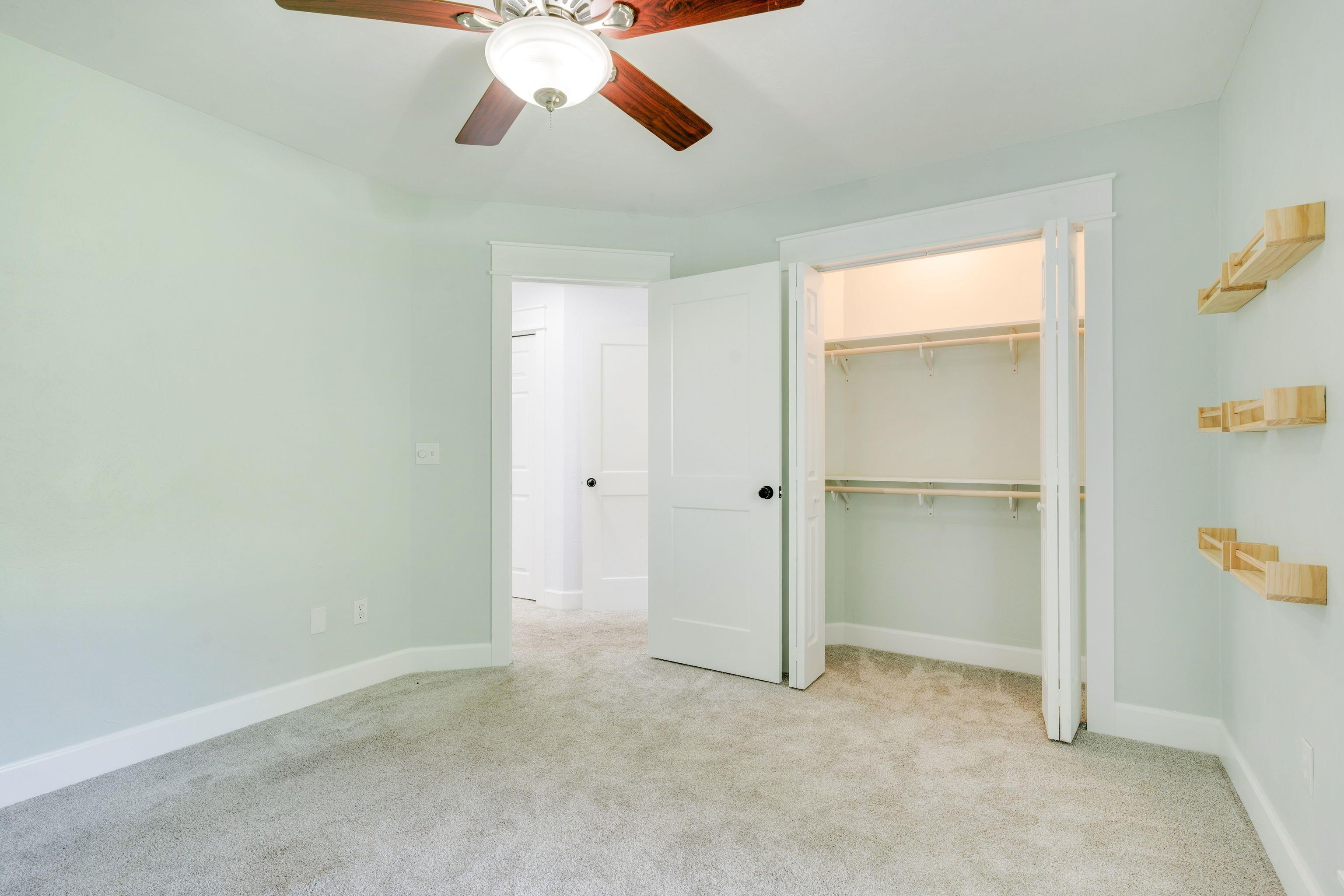 3585 Gardenview Way