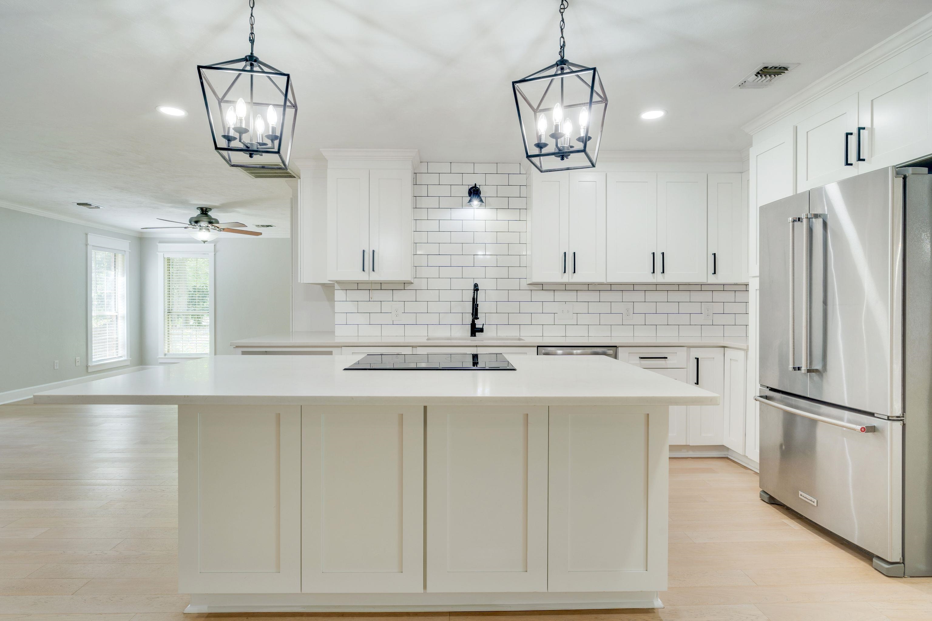 3585 Gardenview Way