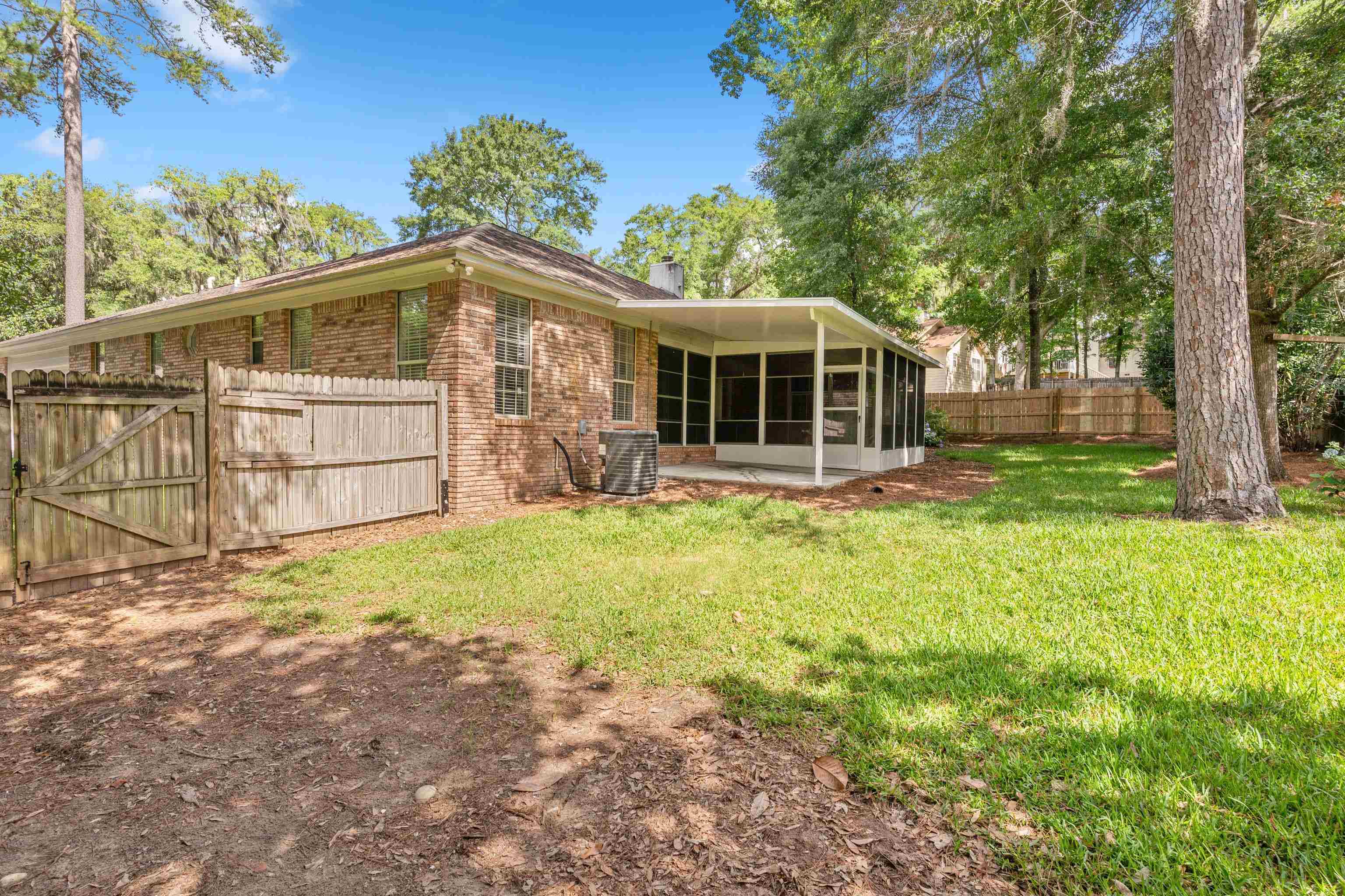 3585 Gardenview Way