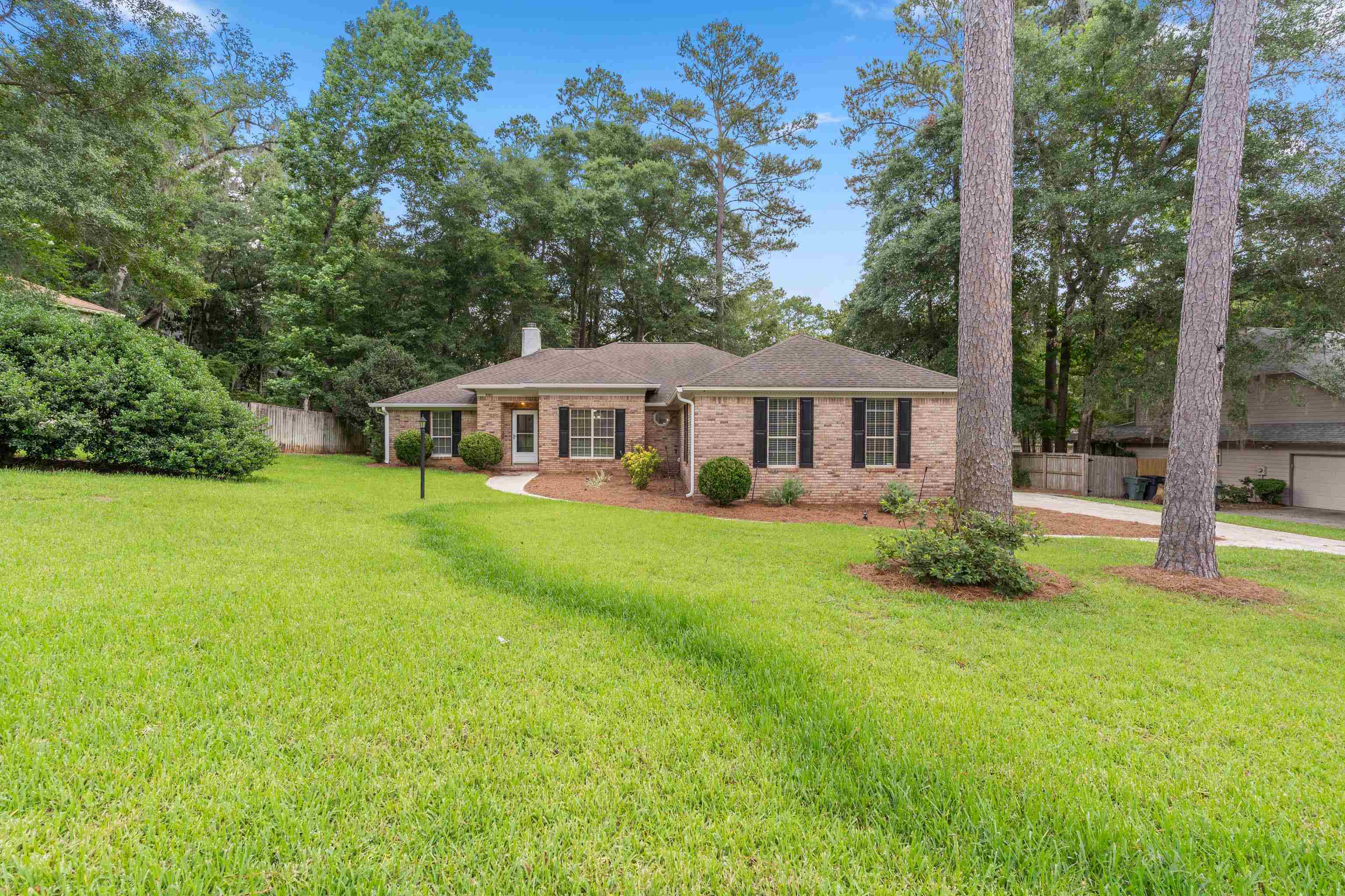 3585 Gardenview Way