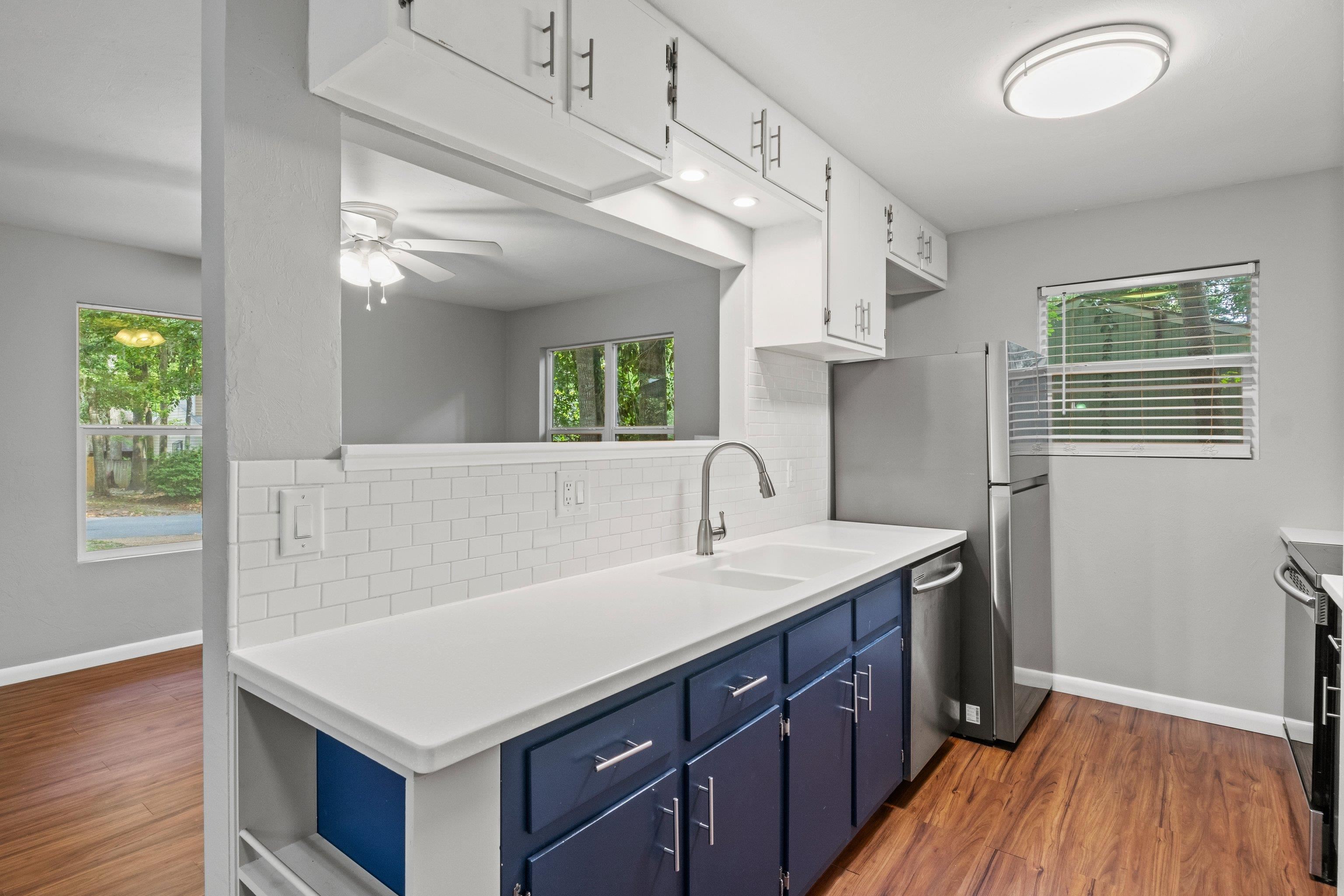 216 Parkbrook Circle