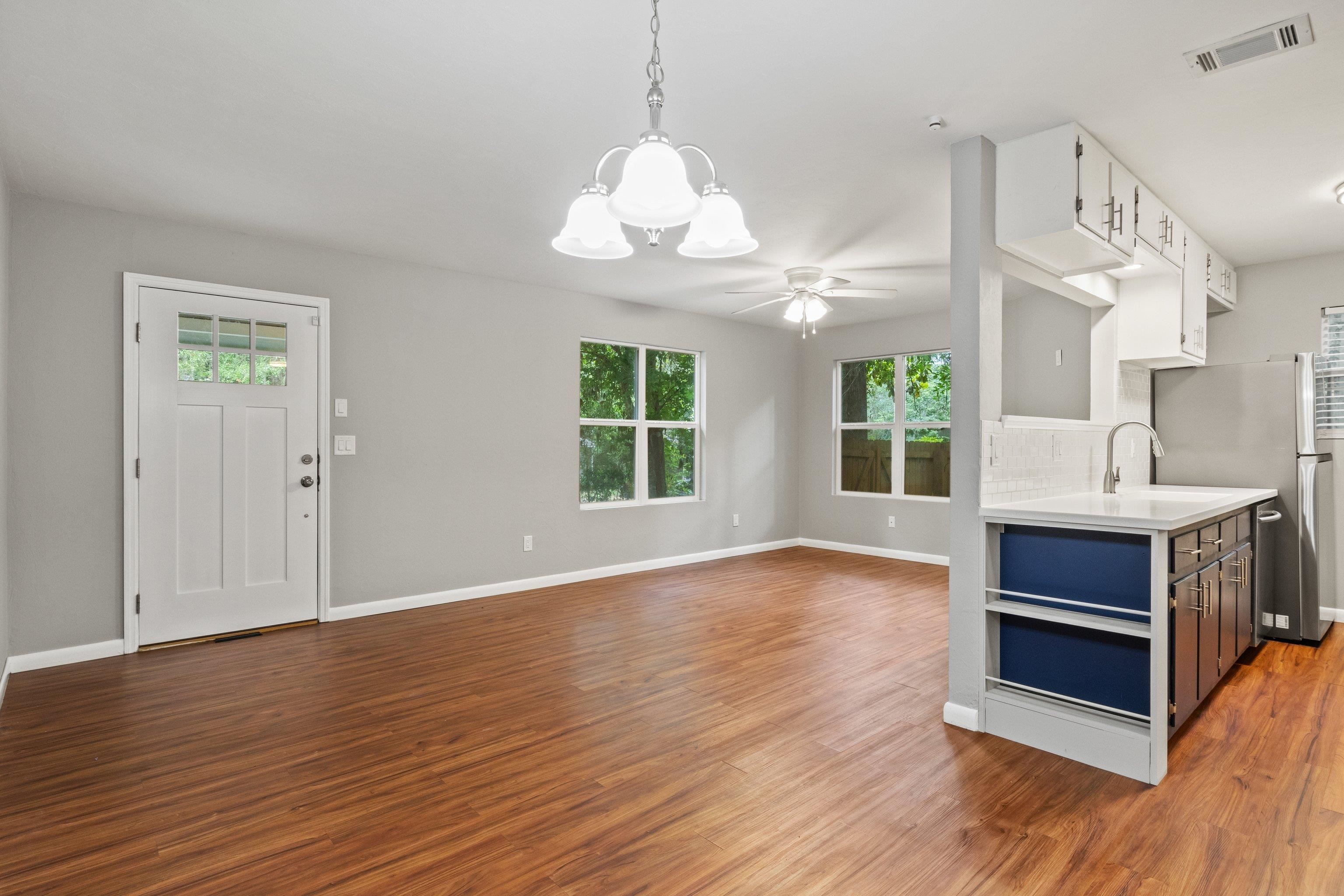 216 Parkbrook Circle