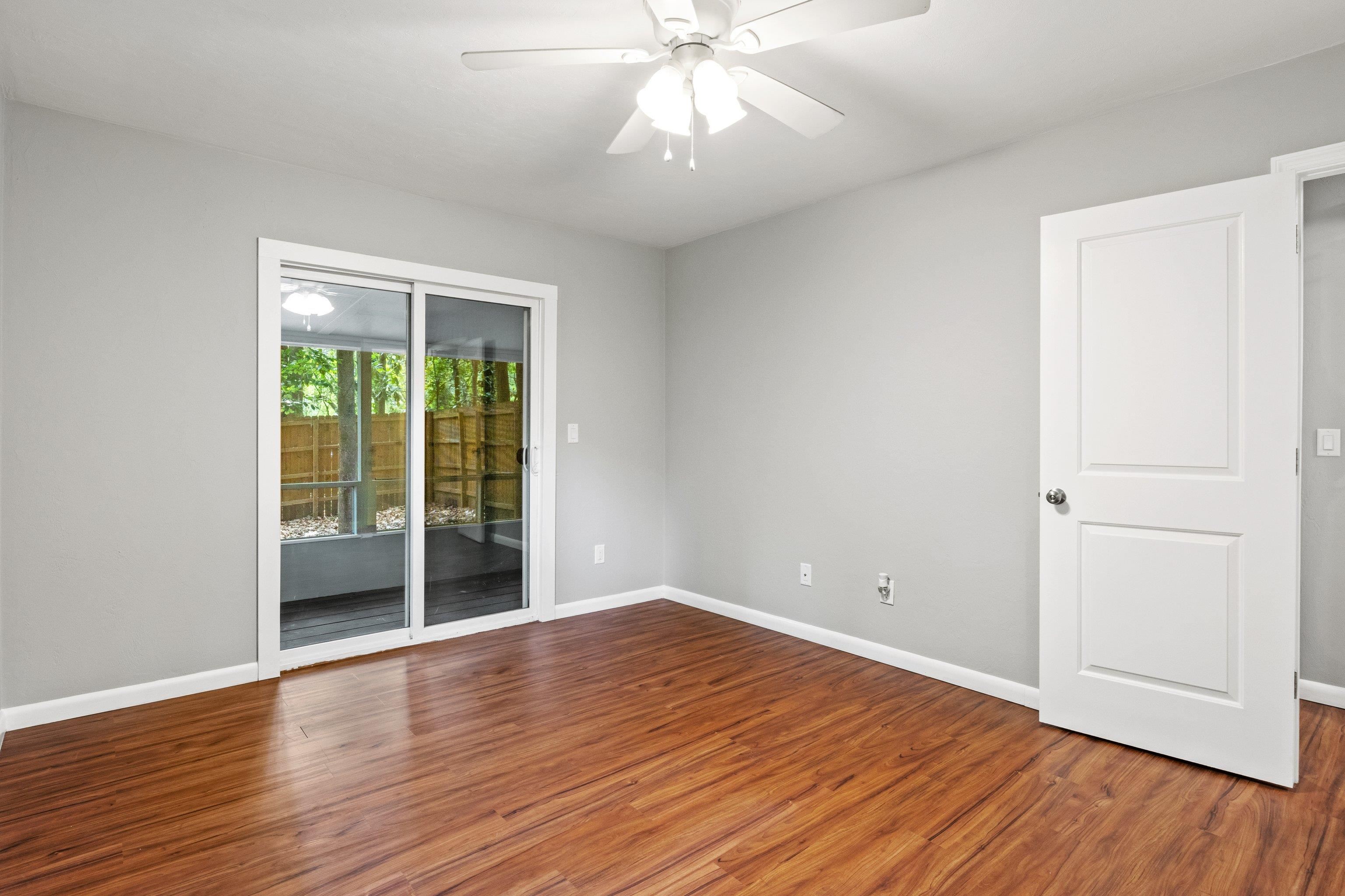 216 Parkbrook Circle