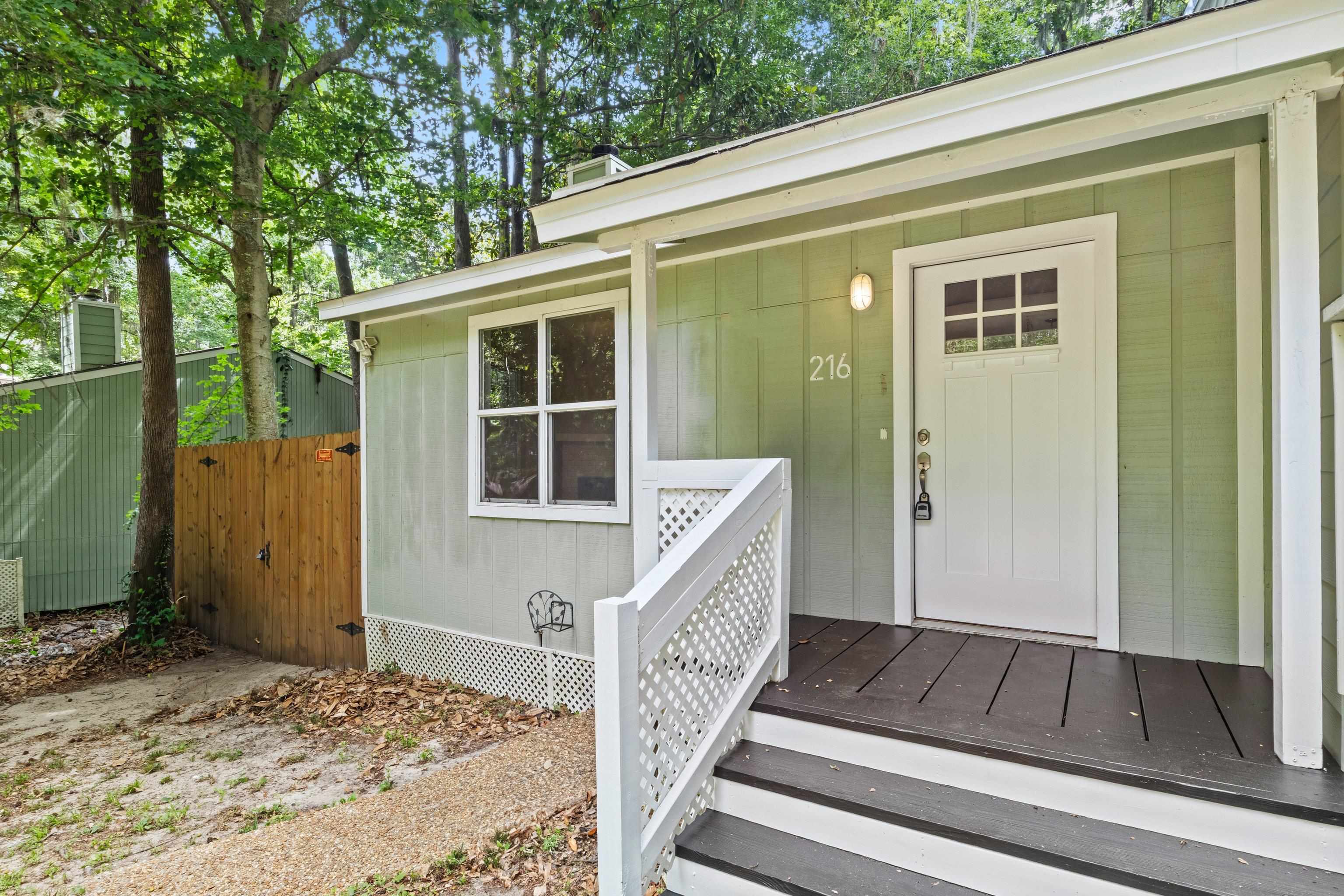 216 Parkbrook Circle
