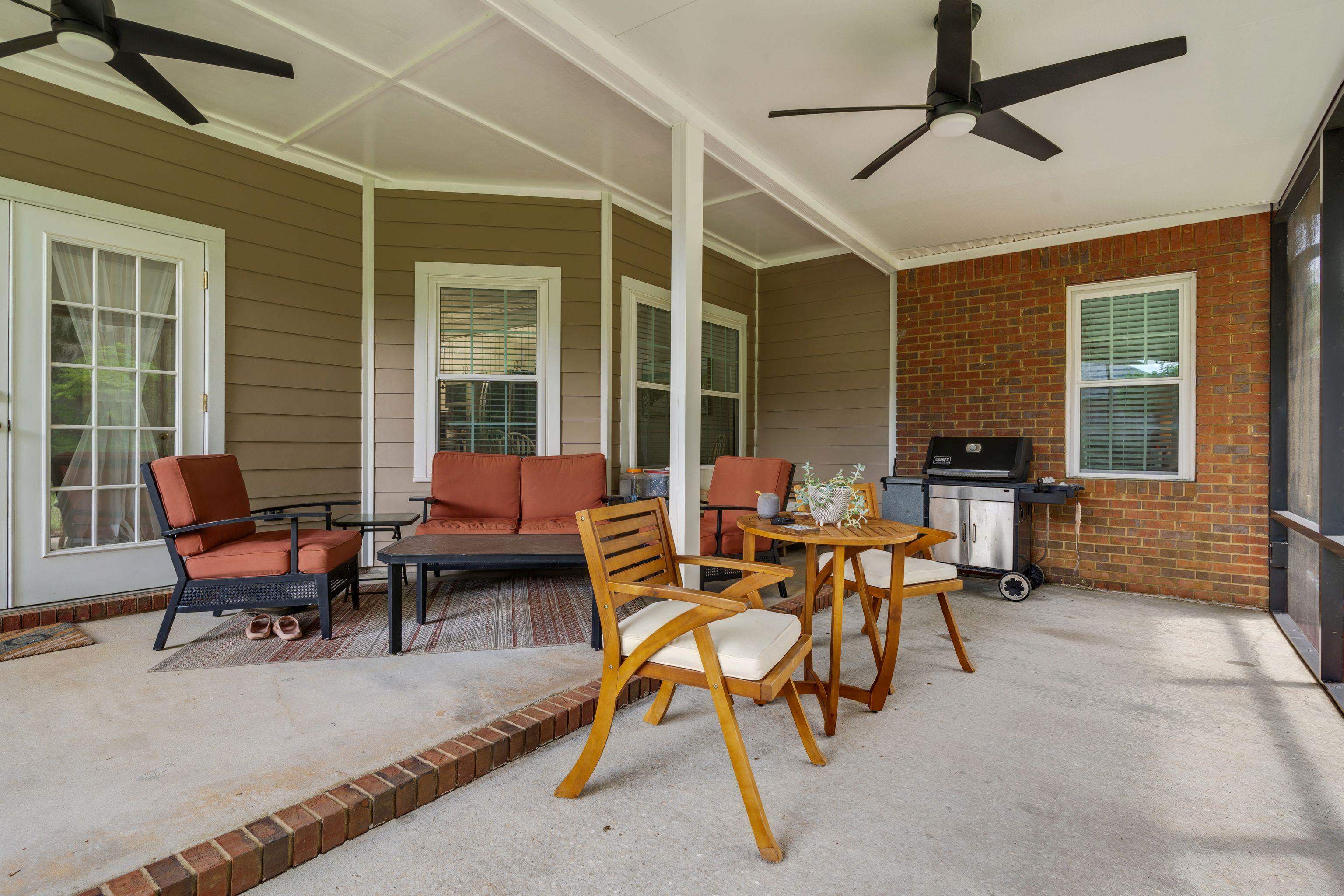 438 Meadow Ridge Drive