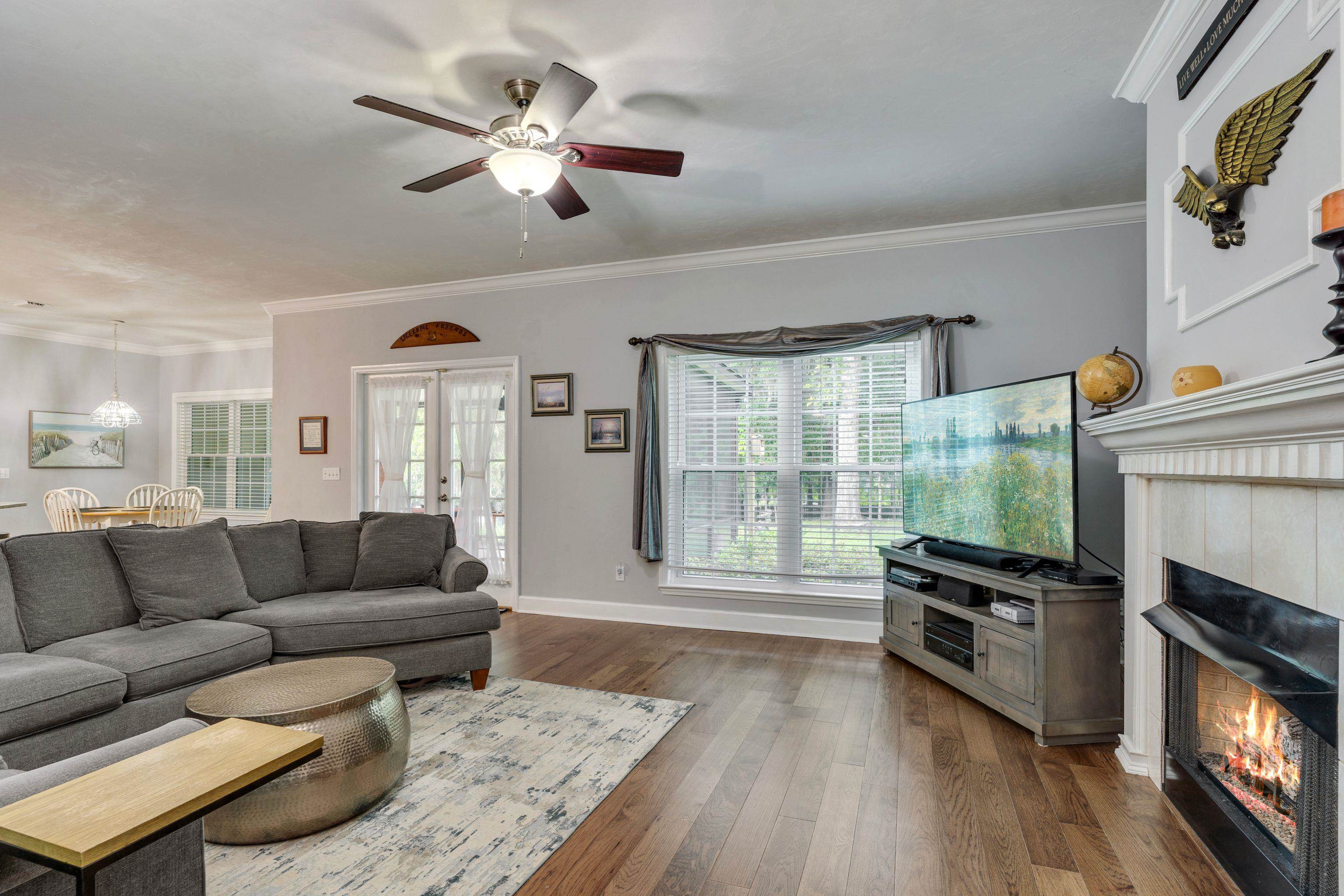 438 Meadow Ridge Drive