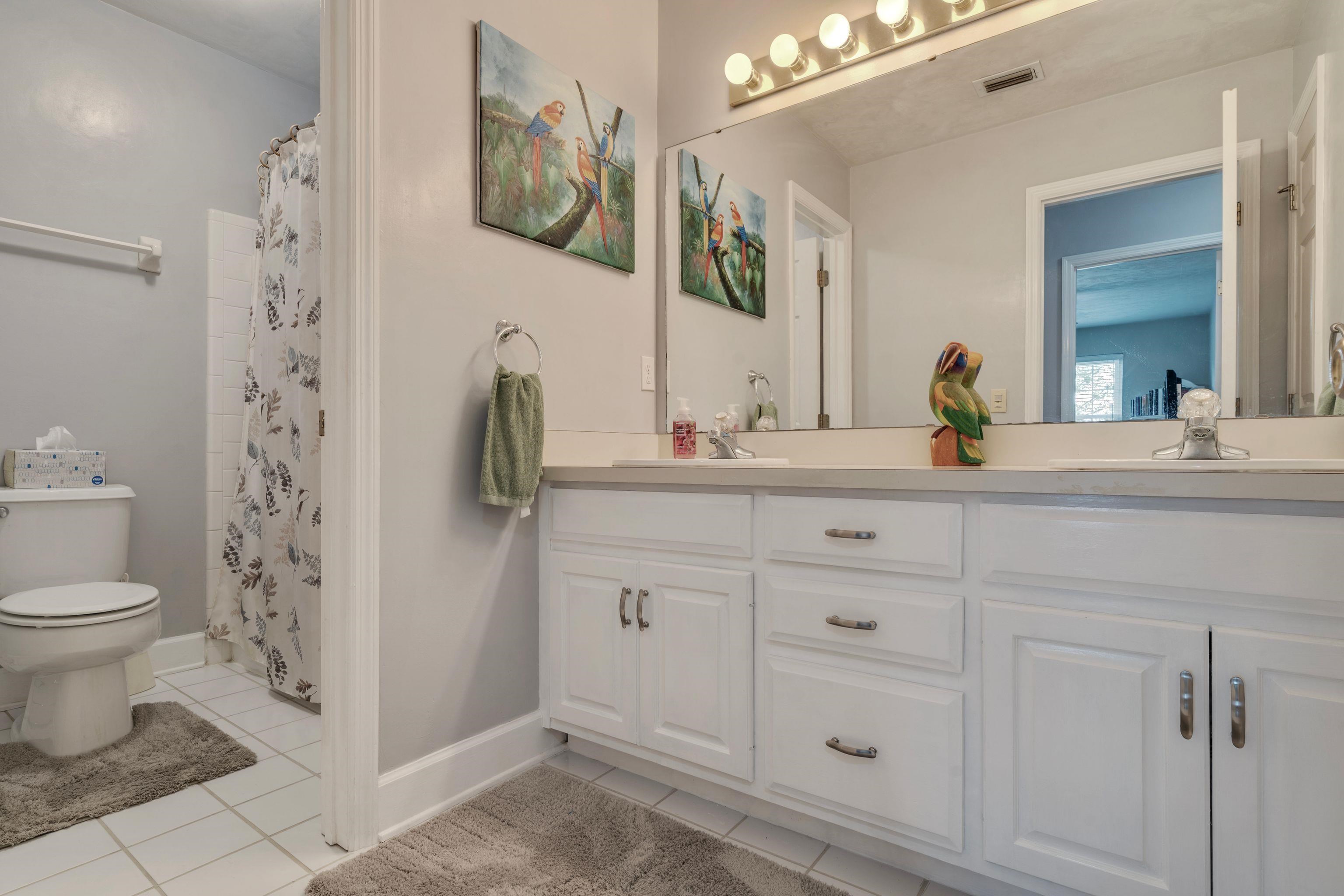 438 Meadow Ridge Drive