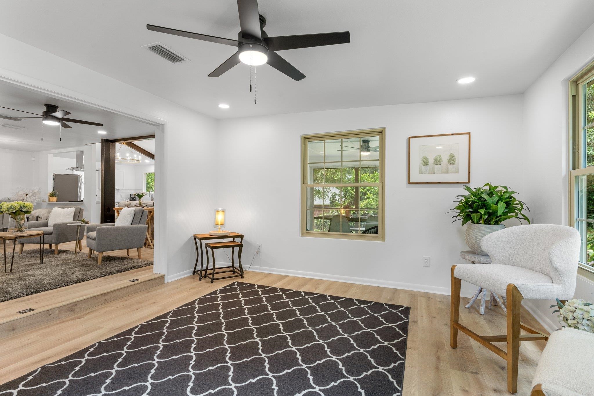 3744 Lifford Circle