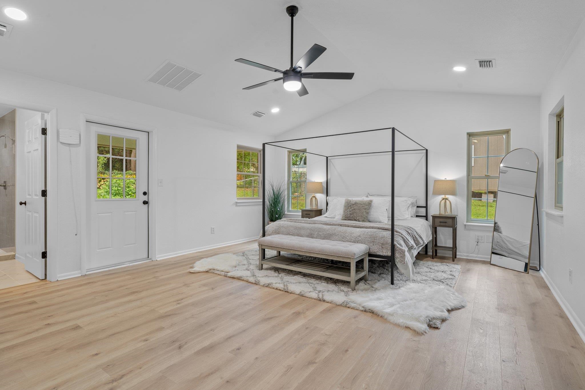 3744 Lifford Circle