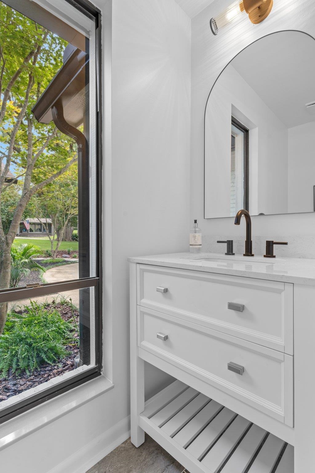 3744 Lifford Circle