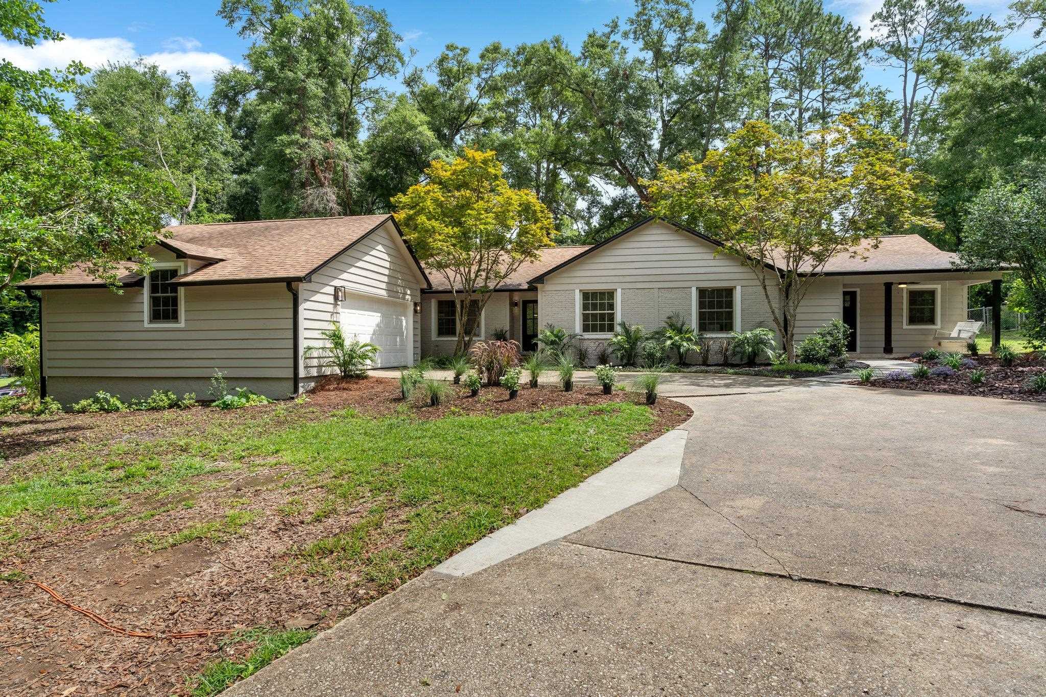 3744 Lifford Circle