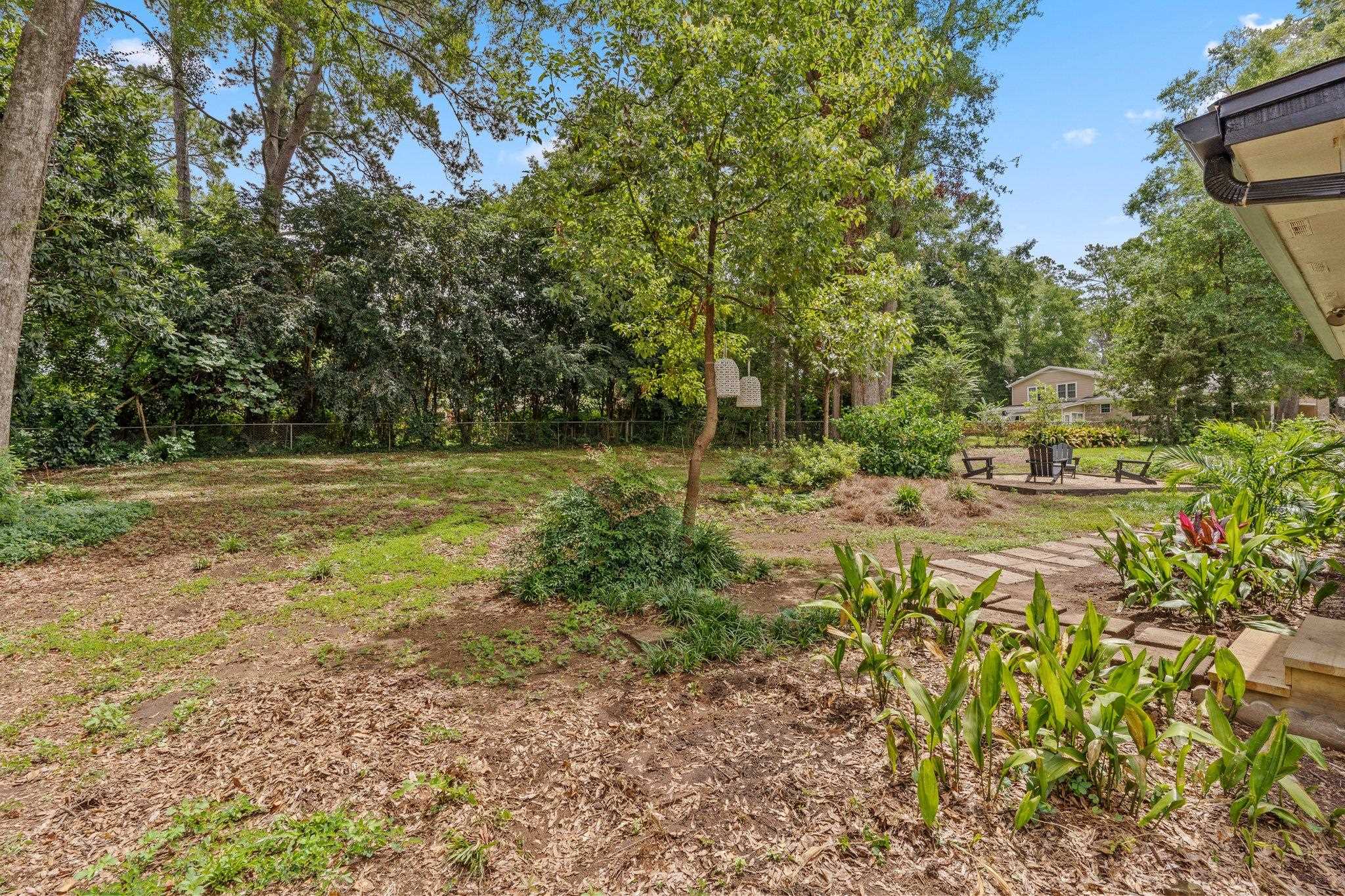 3744 Lifford Circle