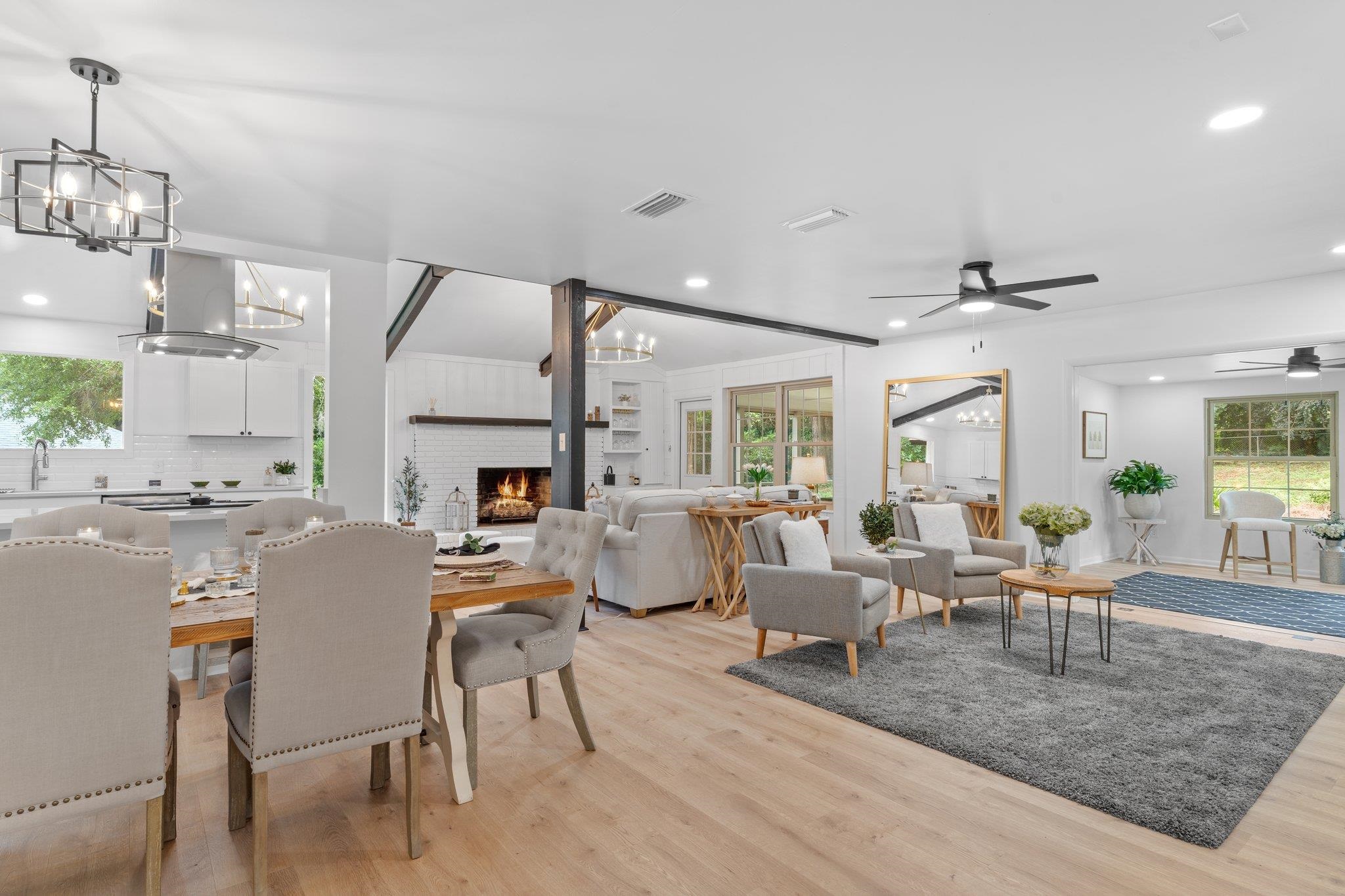 3744 Lifford Circle