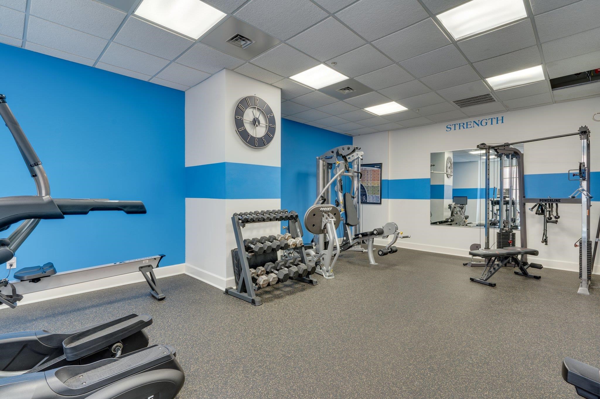 121 N Monroe Street Unit: 1103