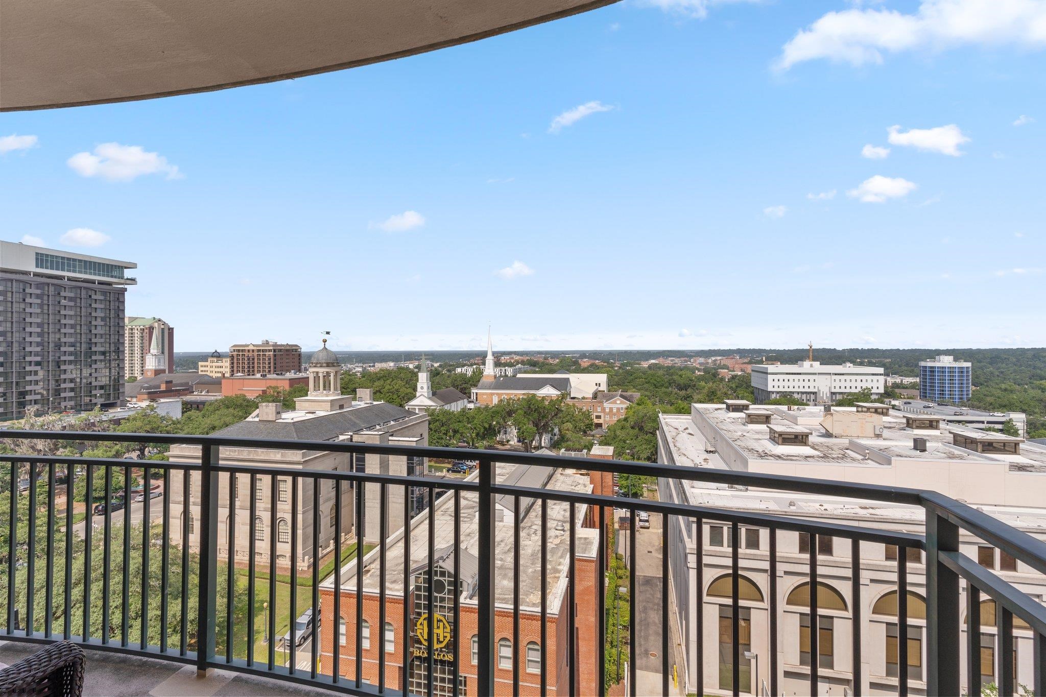 121 N Monroe Street Unit: 1103